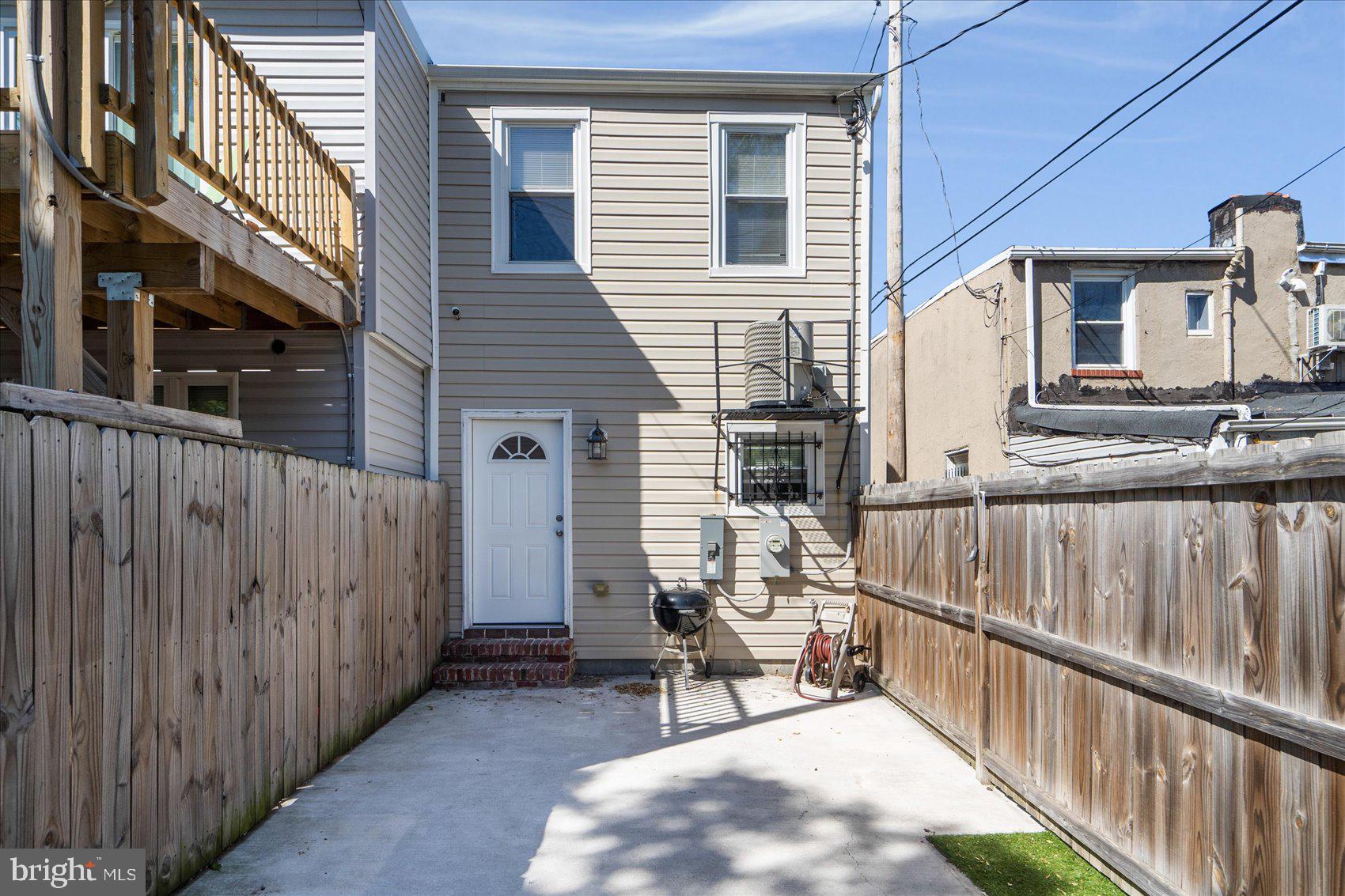 WASHINGTON VILLAGE - Residential