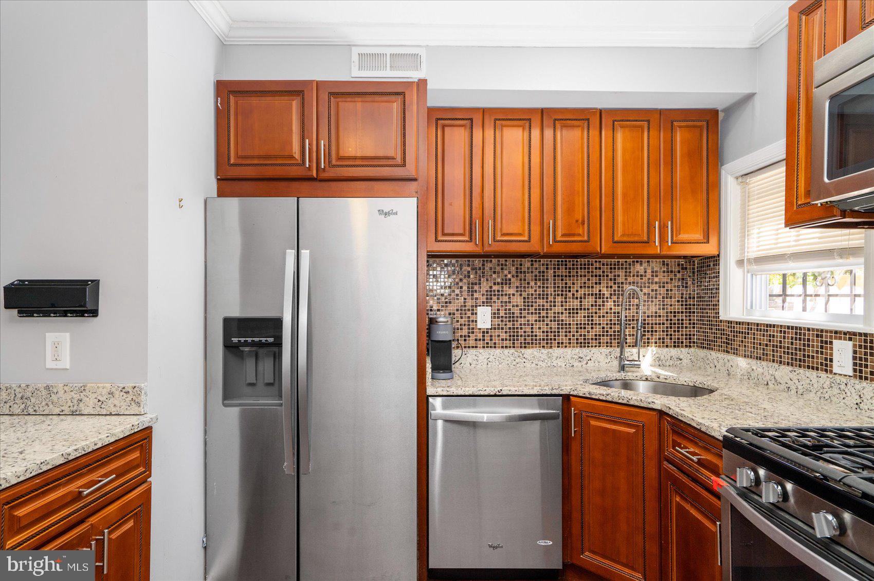 WASHINGTON VILLAGE - Residential