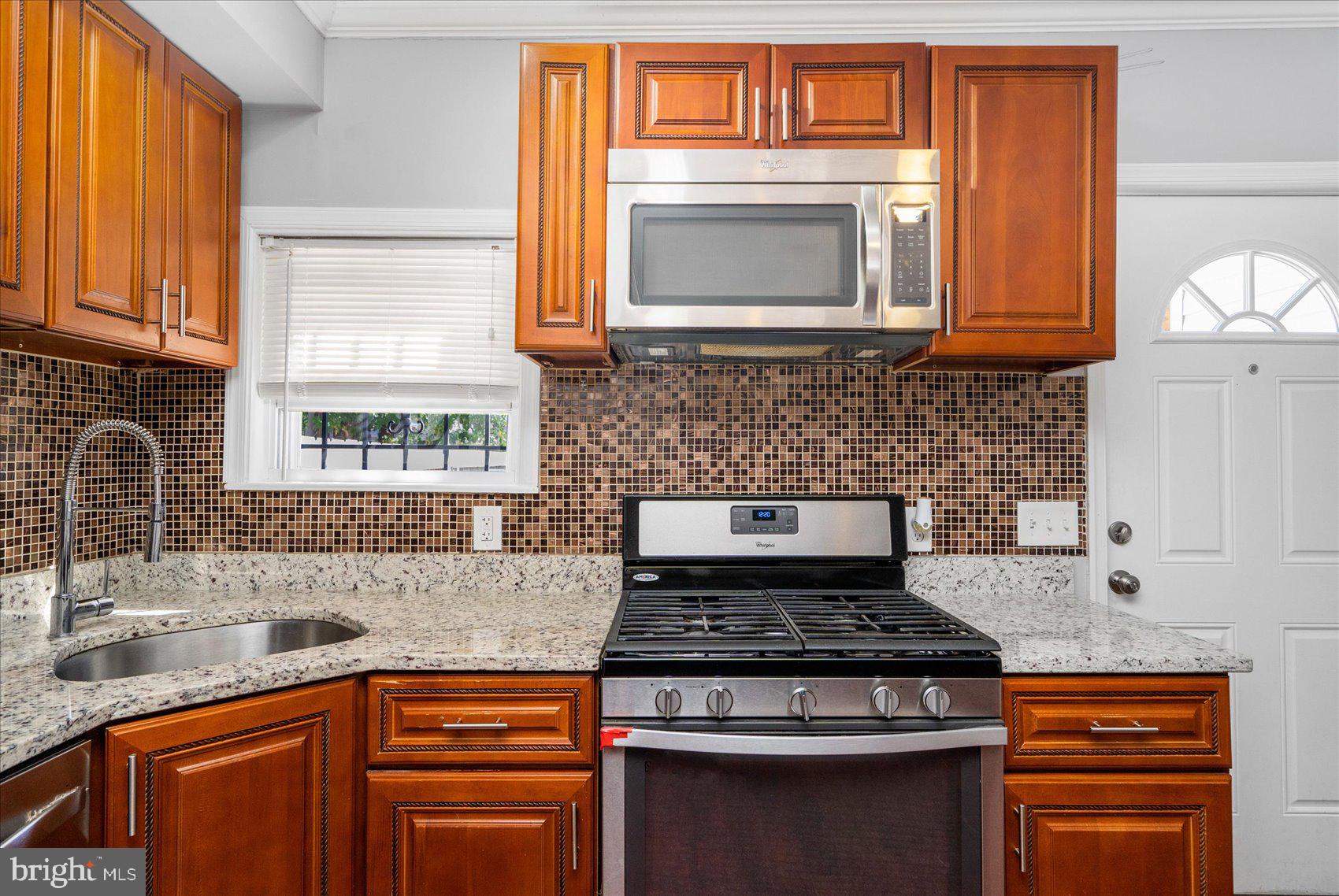 WASHINGTON VILLAGE - Residential