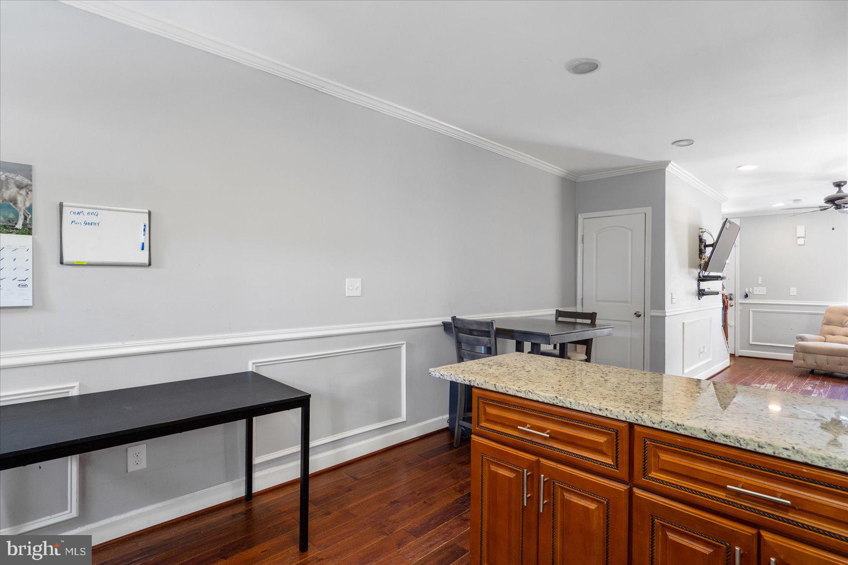 WASHINGTON VILLAGE - Residential