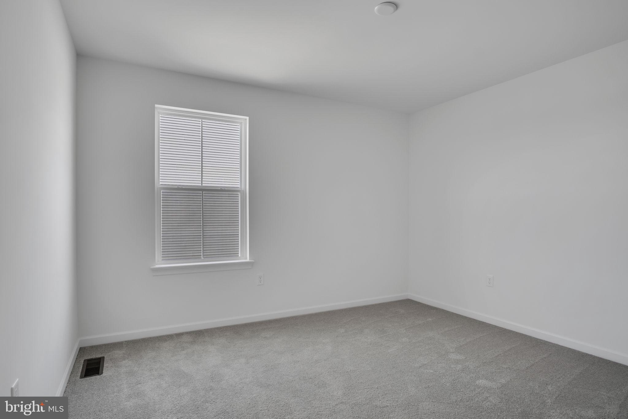 AUTUMN CHASE - Residential