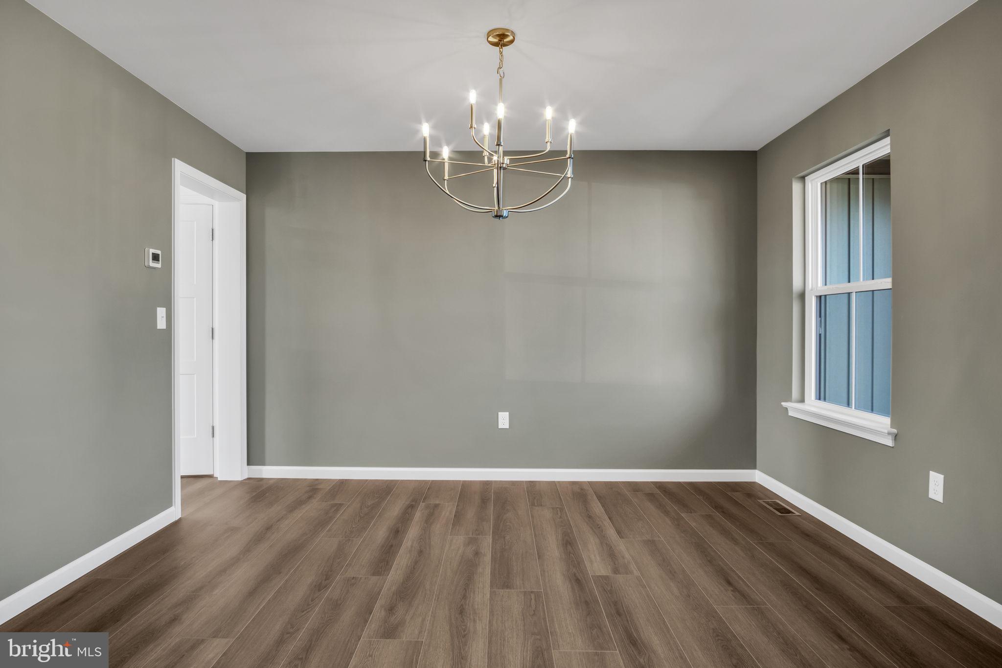 AUTUMN CHASE - Residential