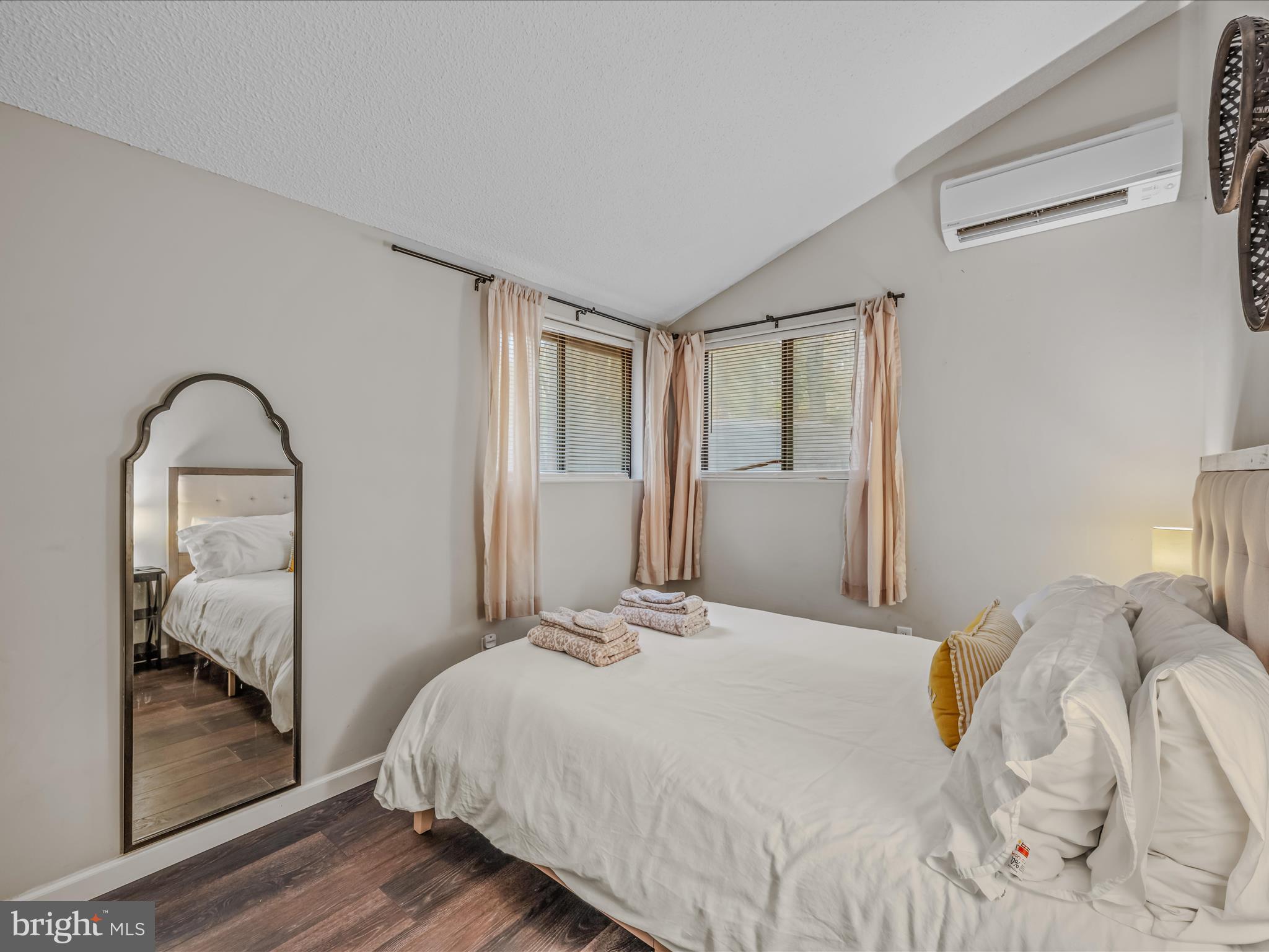 THE WOODS RESORT - Residential