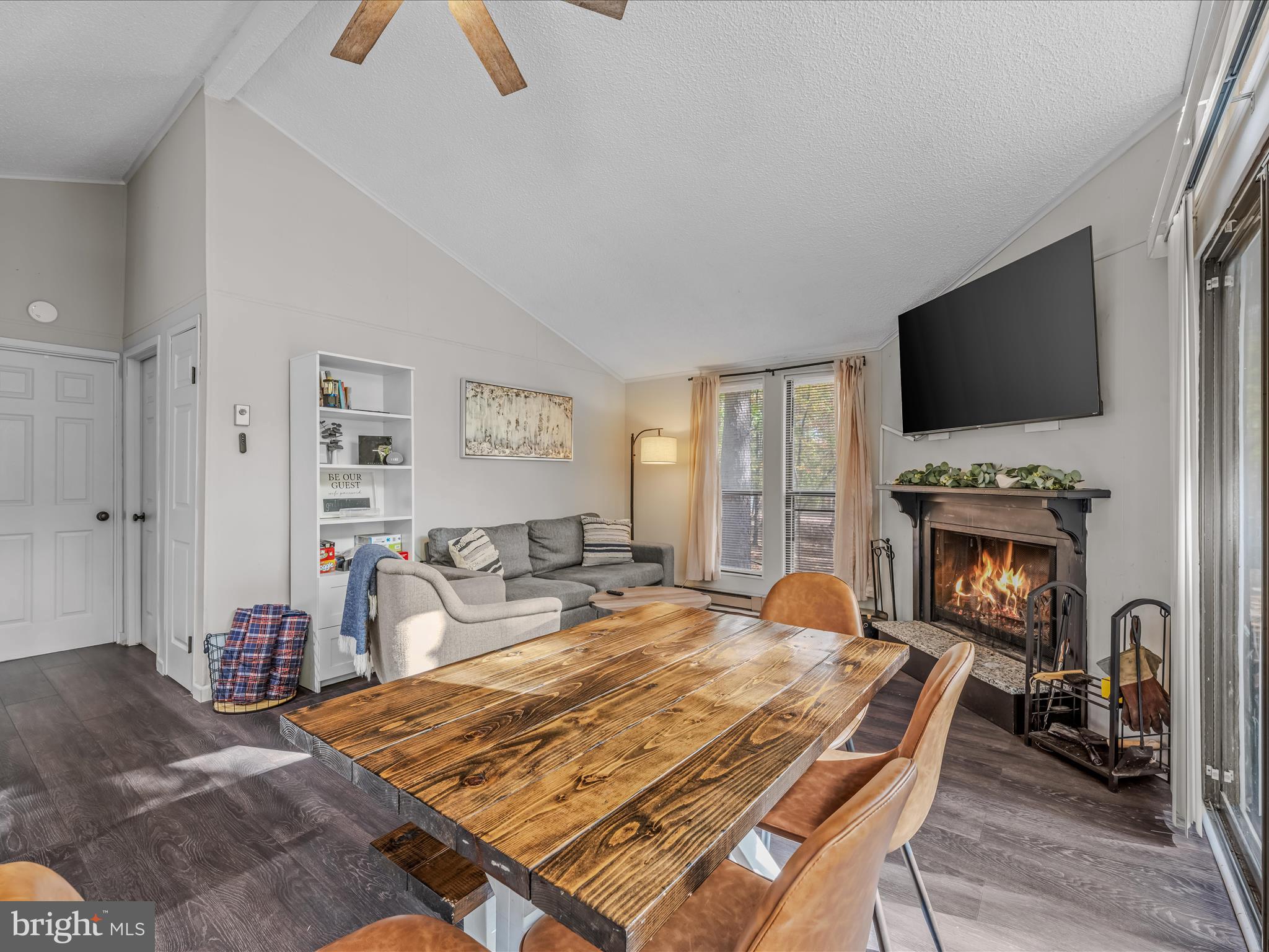 THE WOODS RESORT - Residential