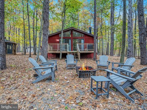 119 ALGONQUIN TRAIL HEDGESVILLE WV 25427