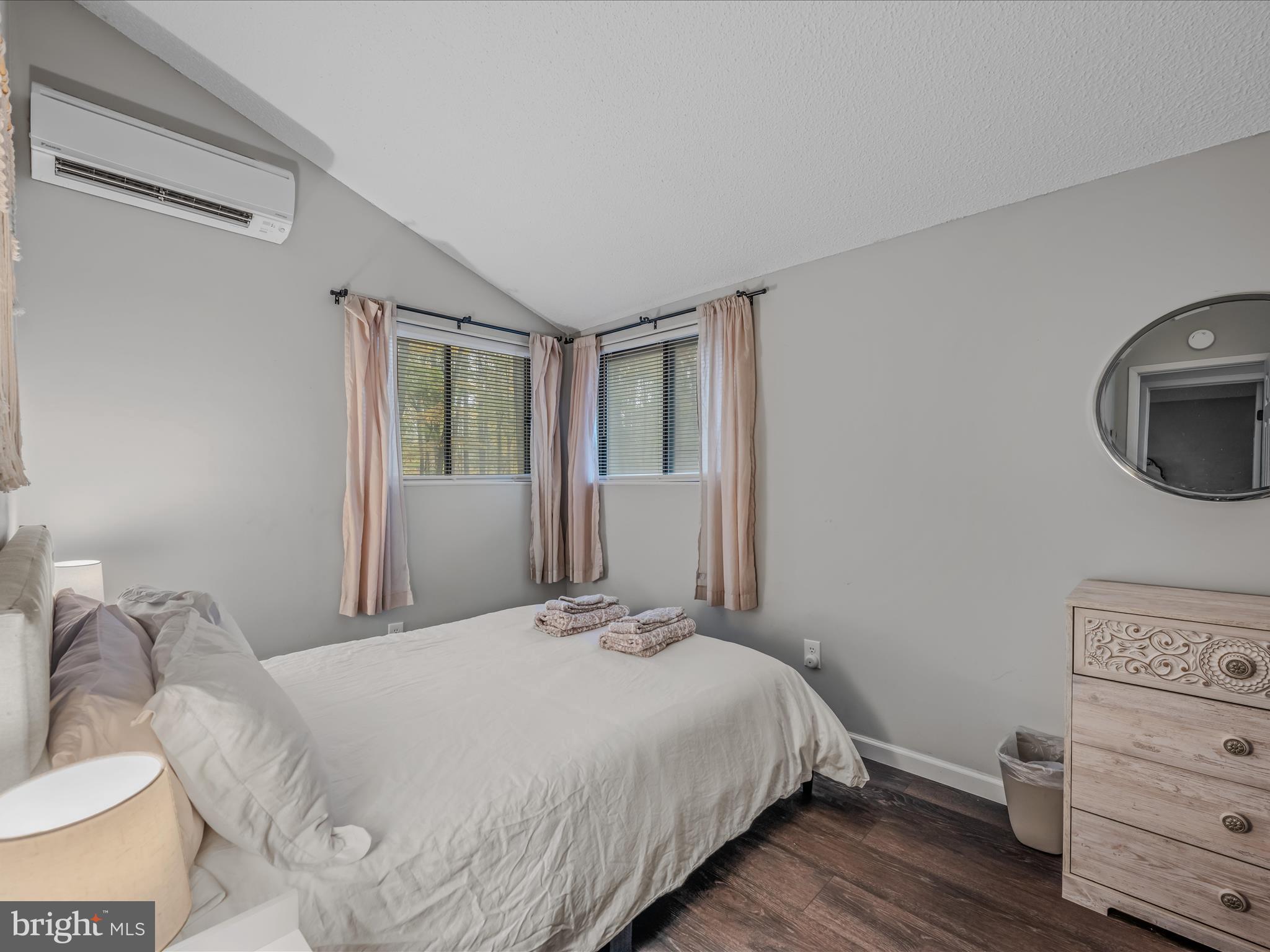 THE WOODS RESORT - Residential