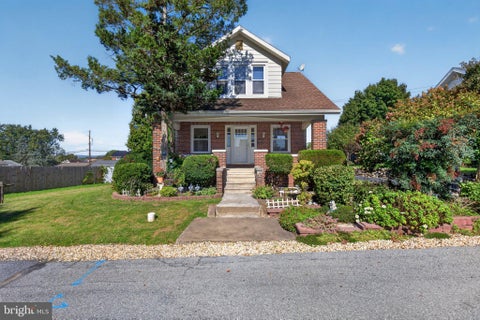 Homes For Sale - 4808 Orchard Street<br/> HARRISBURG, PA 17109
