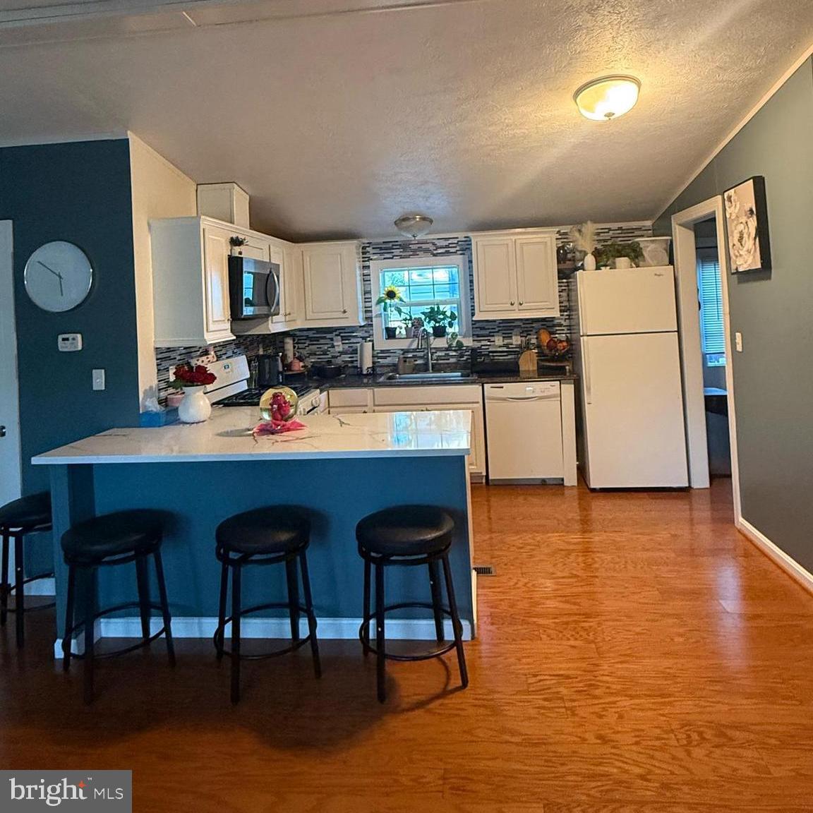 44 CHESAPEAKE MOBILE CT