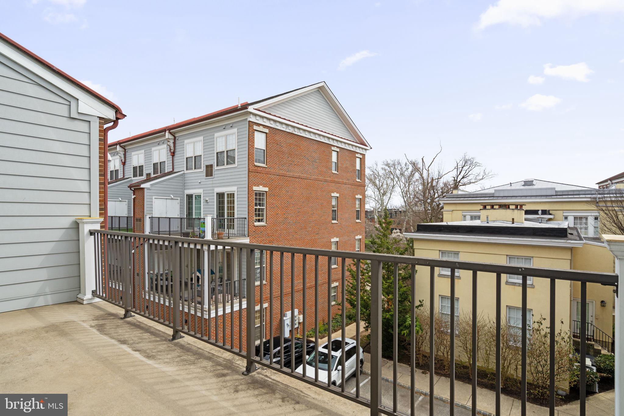 PHILADELPHIA - Residential