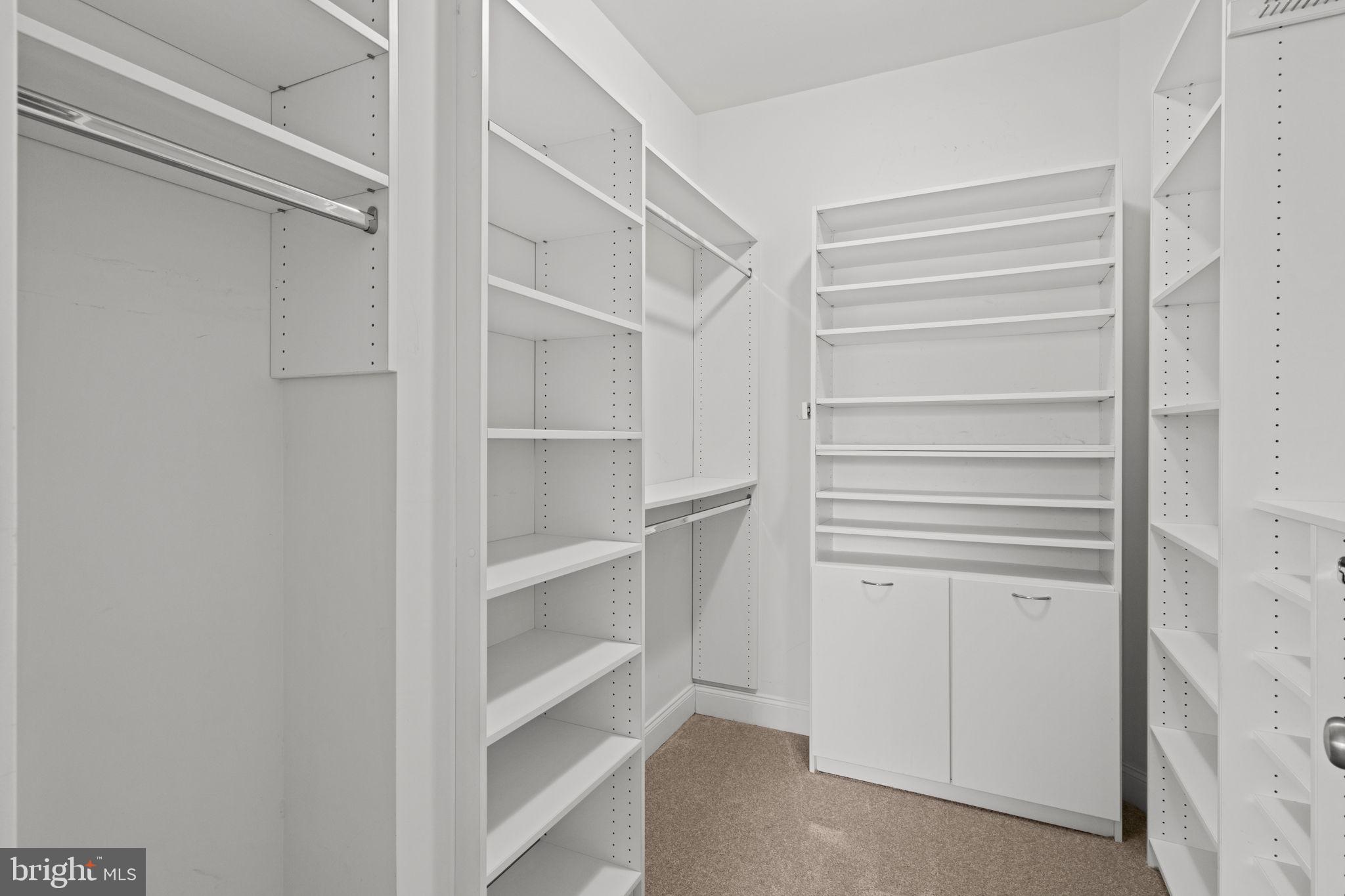 PHILADELPHIA - Residential