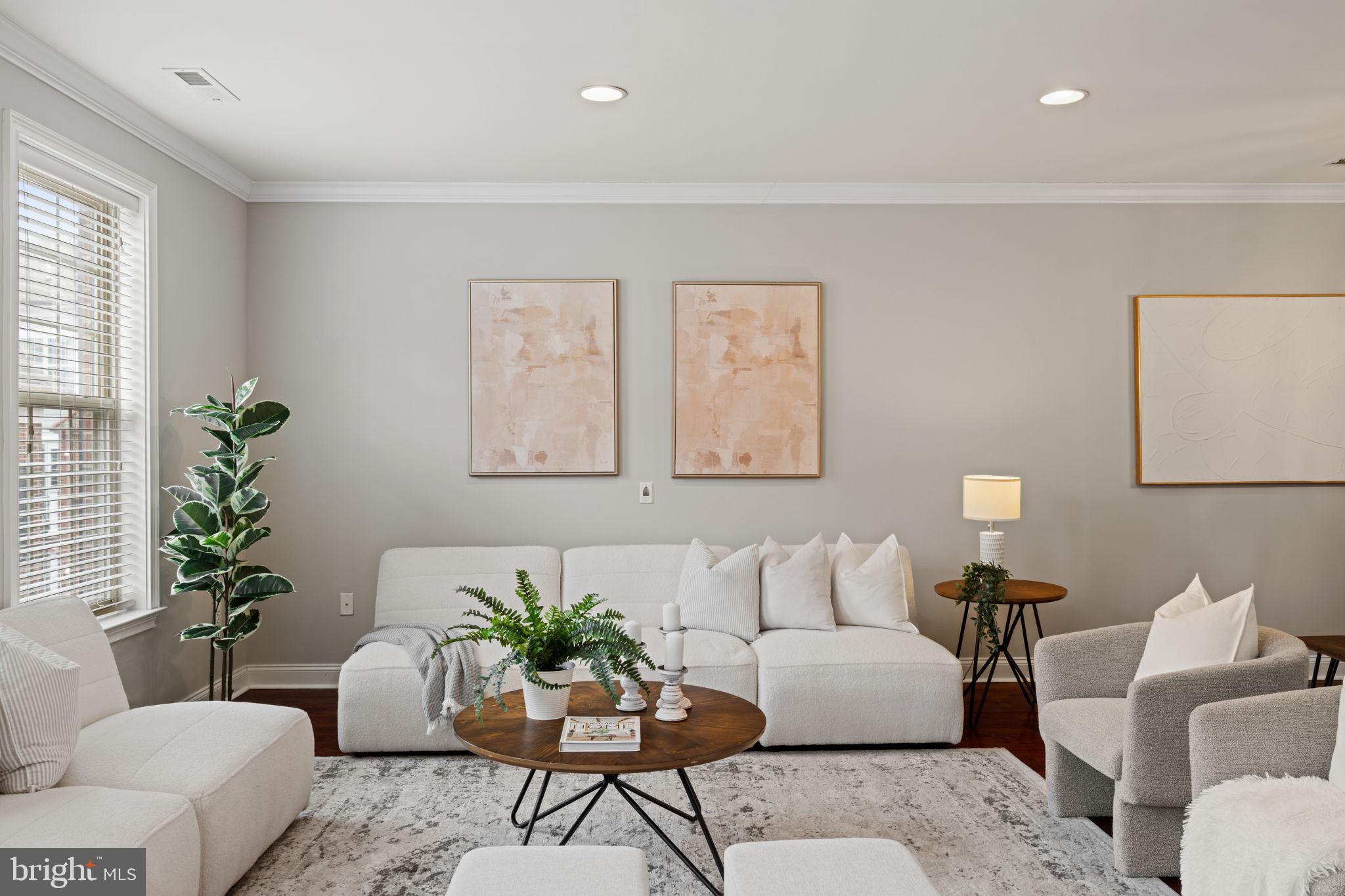 PHILADELPHIA - Residential