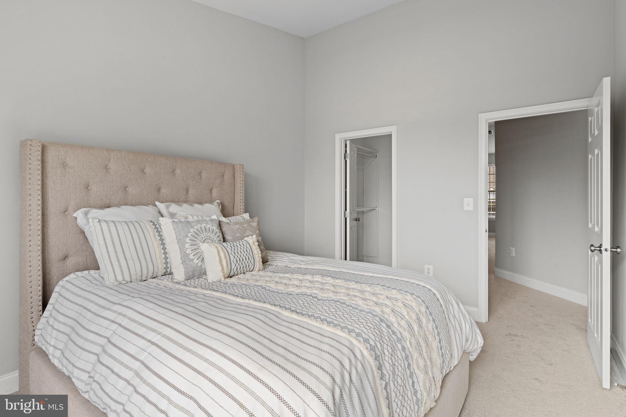 PHILADELPHIA - Residential