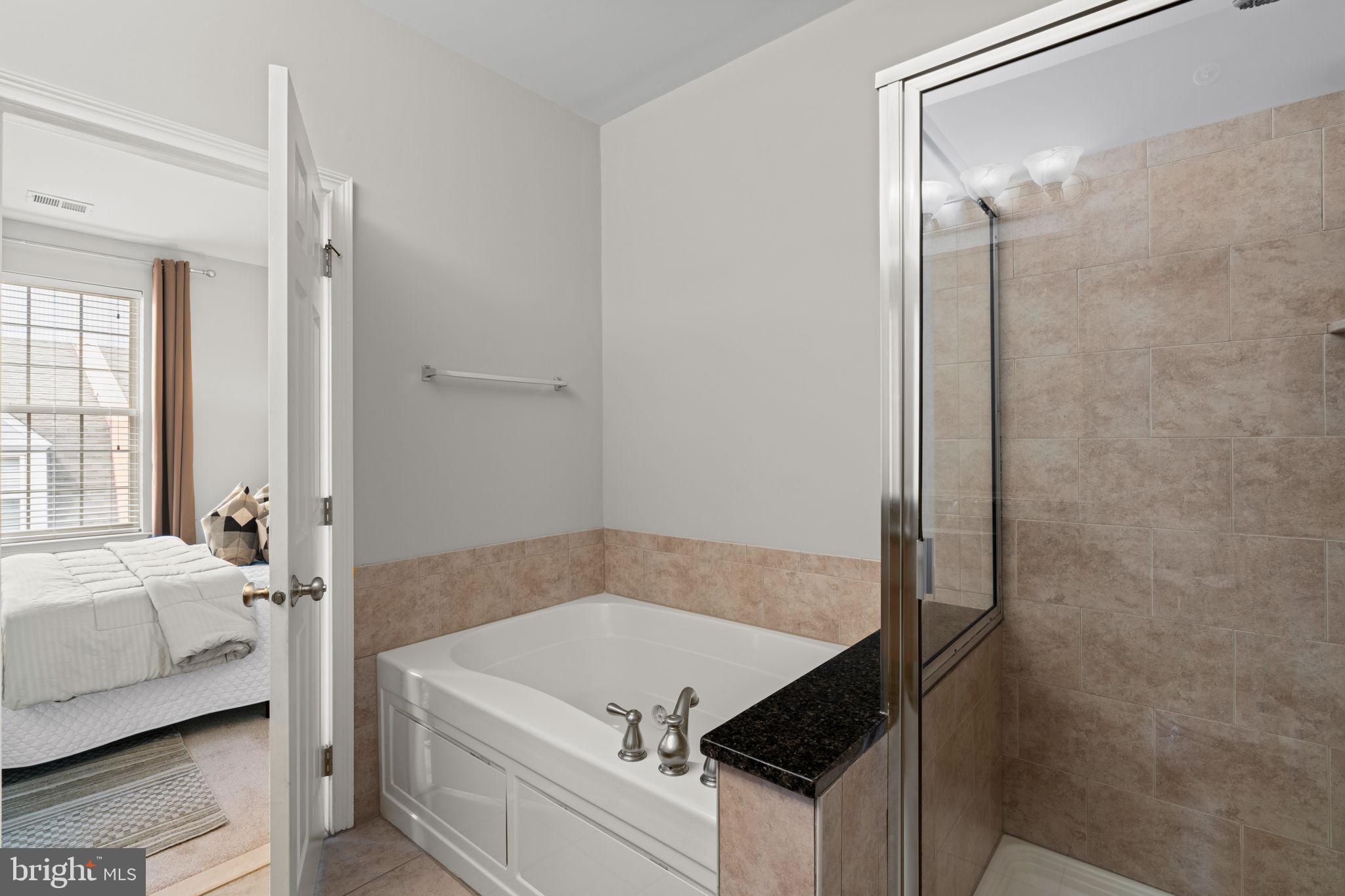 PHILADELPHIA - Residential