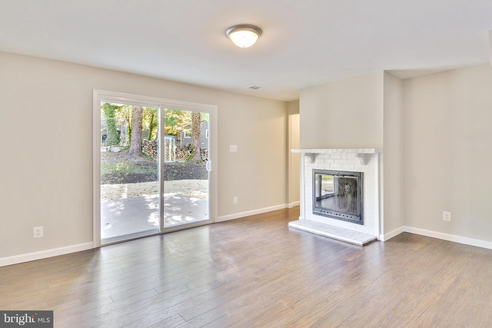 FOREST KNOLLS - Residential