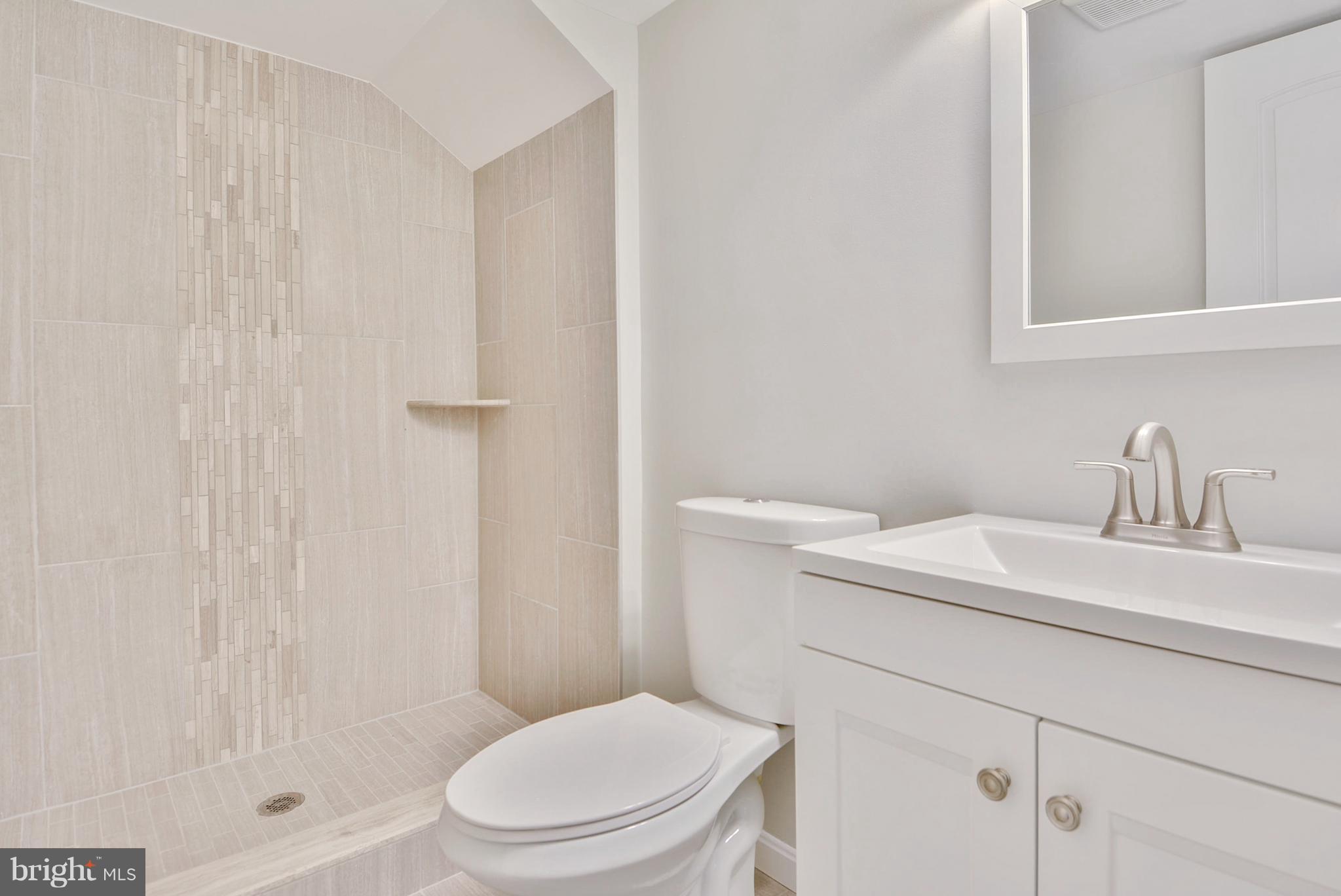 FOREST KNOLLS - Residential