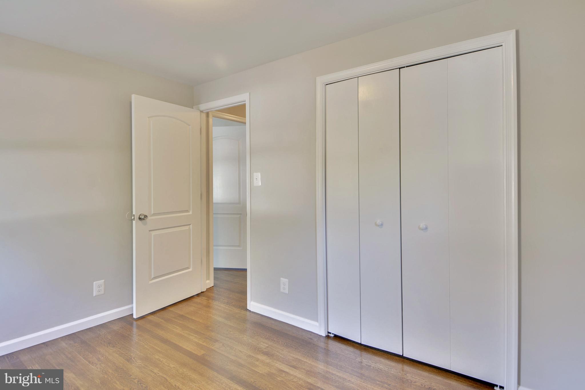 FOREST KNOLLS - Residential