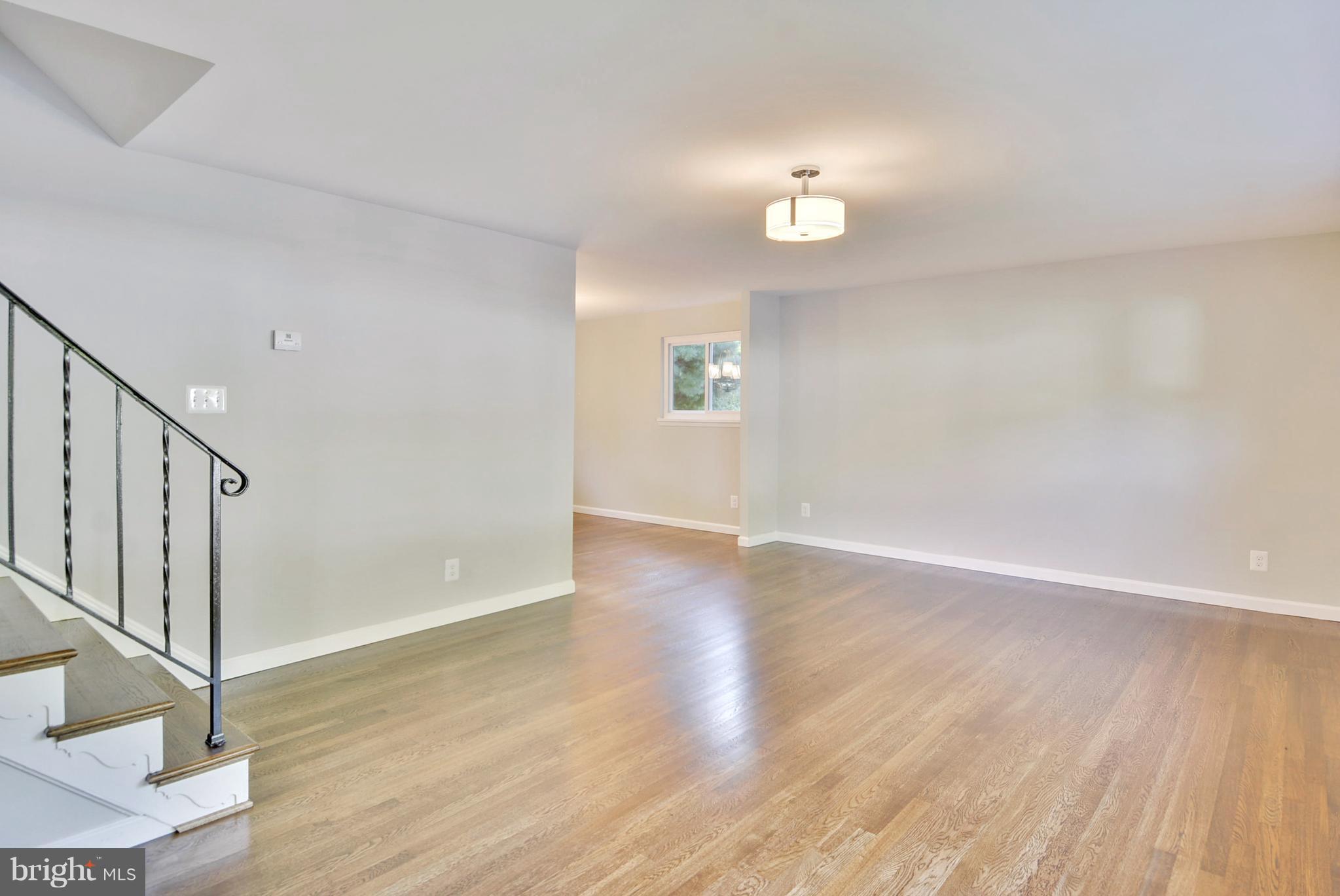 FOREST KNOLLS - Residential