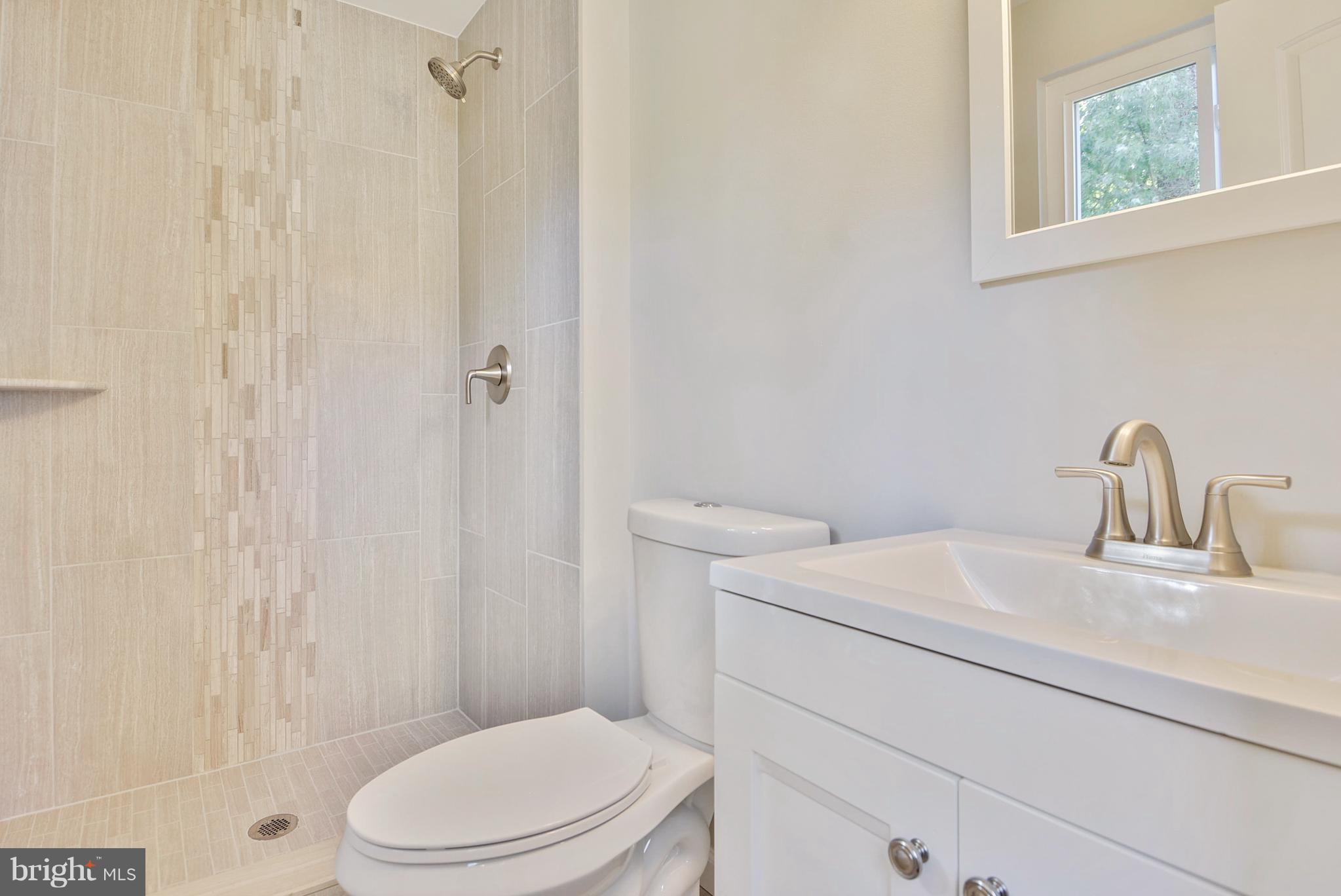 FOREST KNOLLS - Residential