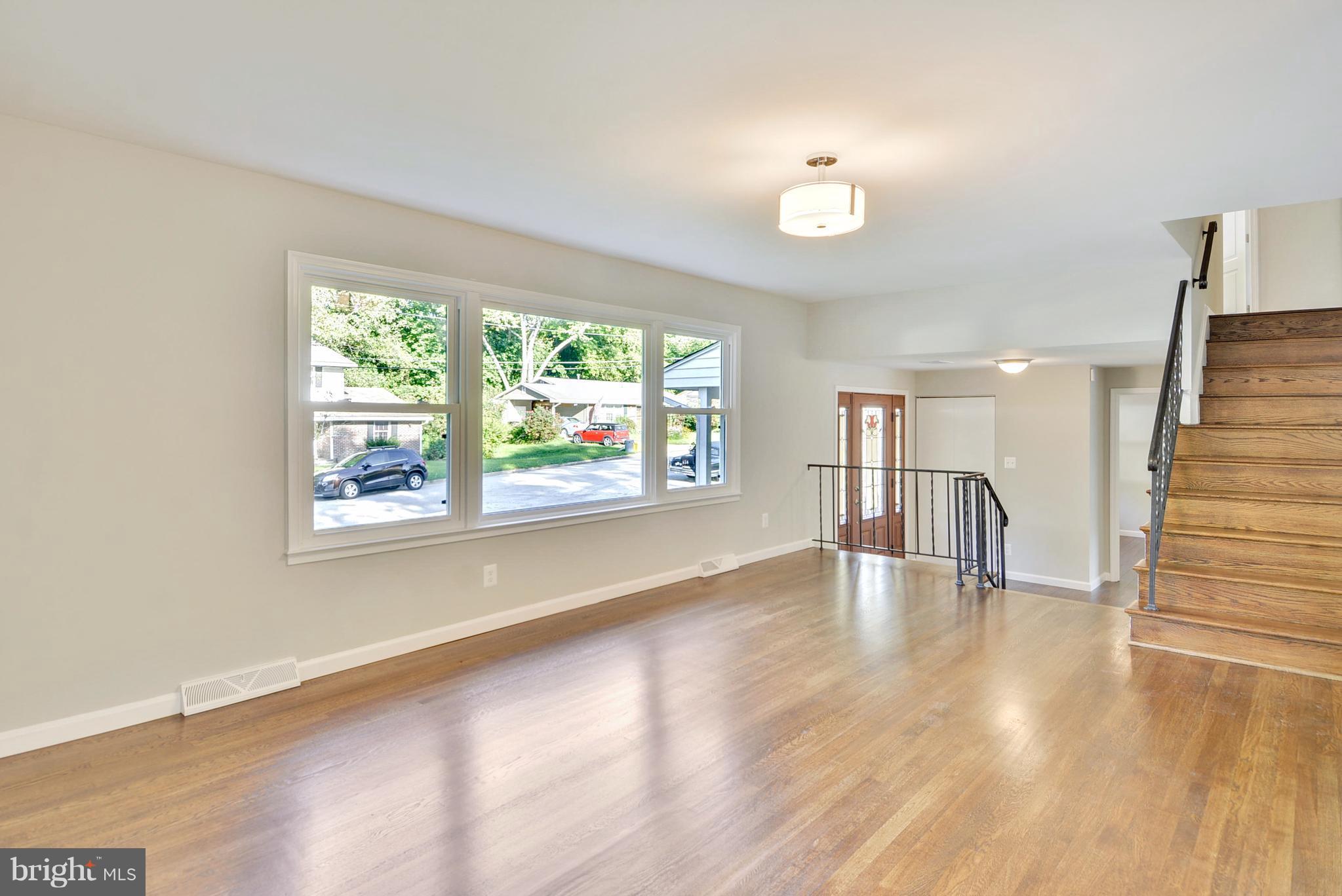 FOREST KNOLLS - Residential