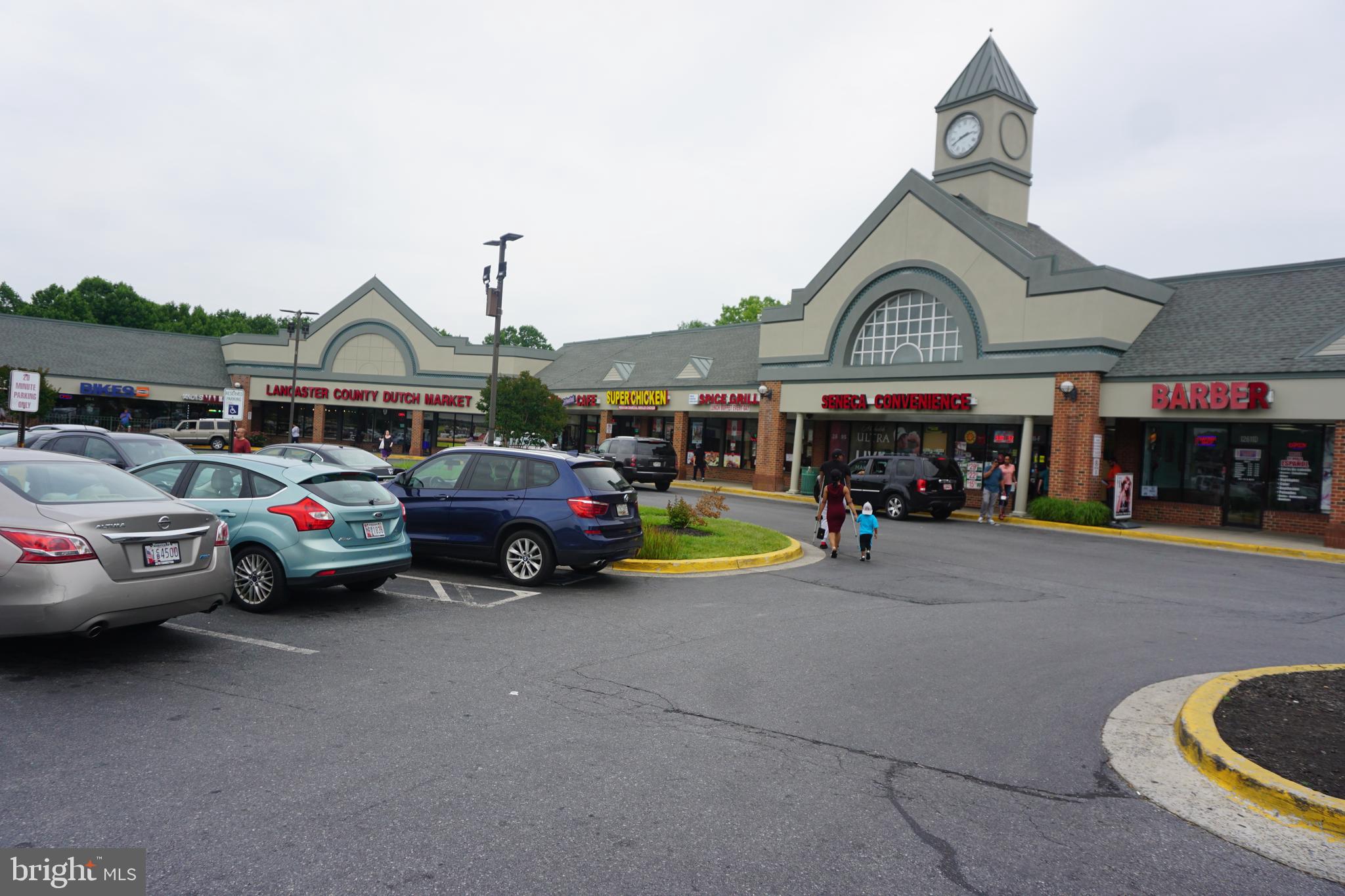 GUNNERS LAKE VILLAGE - Residential Lease