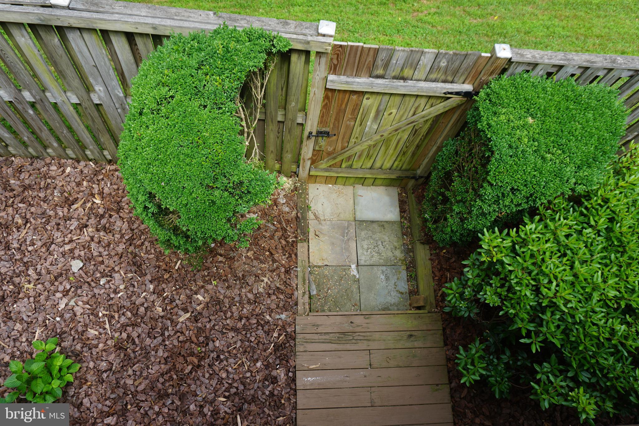 GUNNERS LAKE VILLAGE - Residential Lease