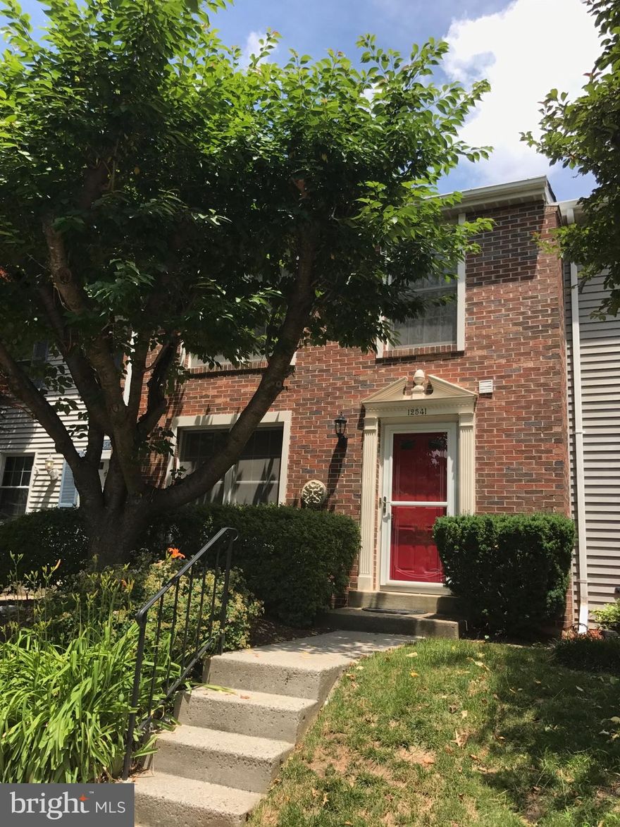 Updated  3 Bedrooms 2.5 baths townhouse that backs to the woods and walk-out basement!  Newer engineer wood floor on main level, separate dining room with sliding door to deck facing woods, finished walk out basement with nice full bath, bright recreation room and a bar, sliding door to beautiful backyard with privacy fence.  Laminate floors on all stairs and entire upper level,  Upper level features good sized 3 bedrooms and a spacious full bath, walk-in closet in master bedroom.  Fresh paints, big deck back to woods.   2 assigned parking. Lake, community pool !  Walk to shopping center and bus stops, close to I-270 and MARC train.  Pets case by case, prefer no.  Pets deposit $400, pets fee $50/month.   Available 9/1 (possible a couple days before 9/1,  call agent for details).  Min 2 years lease.   $40/adult application fee. 1  month pay stub, 1 month bank statement, driver license copy.  GCAAR rental application. OCCUPIED!  NO SHOW WITHOUT APPOINTMENT! 24 HOURS NOTICE TO SHOW.  NO SHOW WEEKEND MORNINGS.