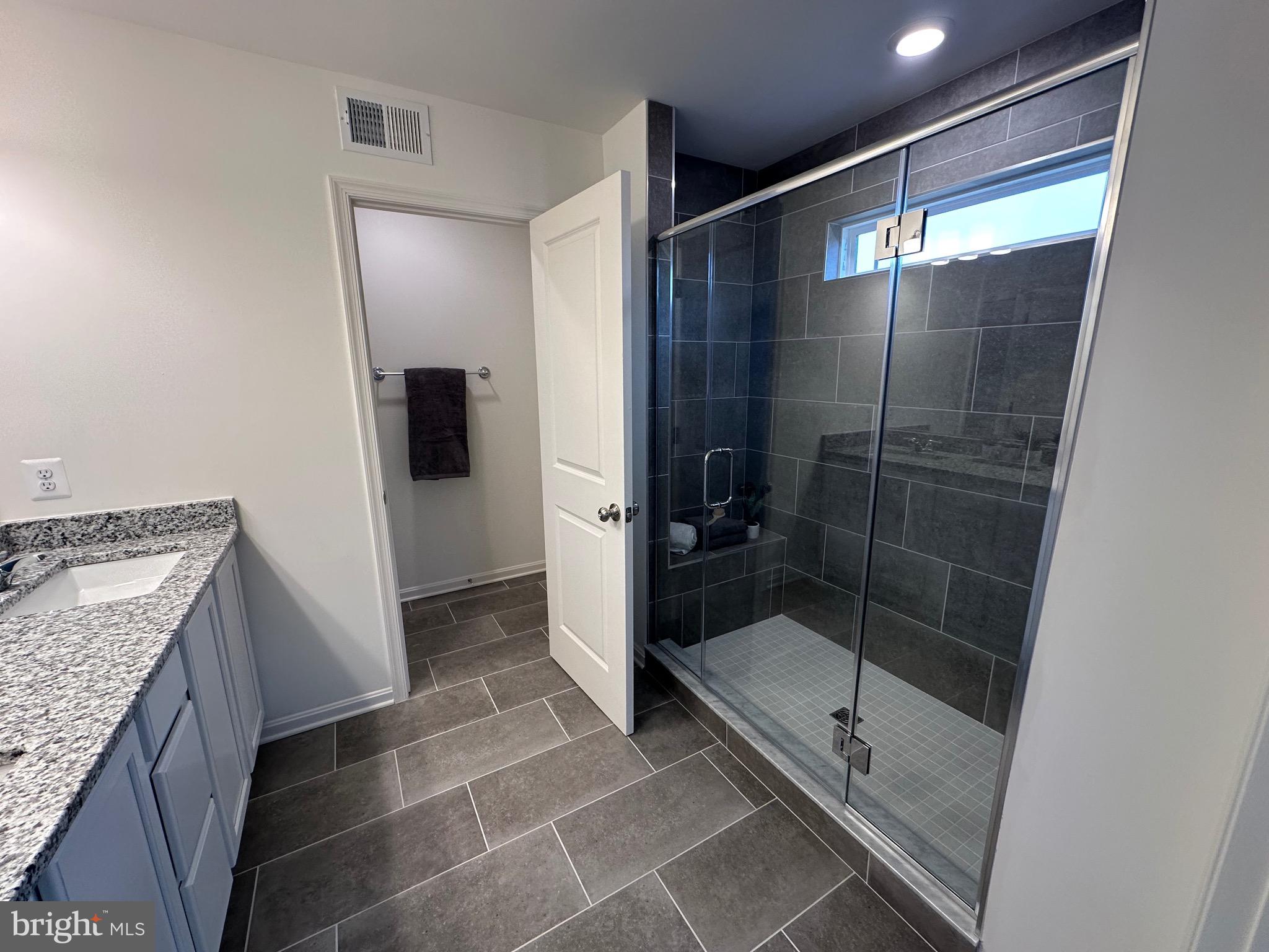 GREYSTONE PRESERVE - Residential