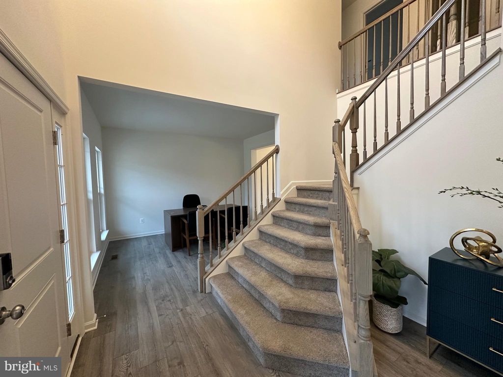 Photo of 3182 Old Dutch Lane, YORK, PA 17402 (MLS # PAYK2084262)