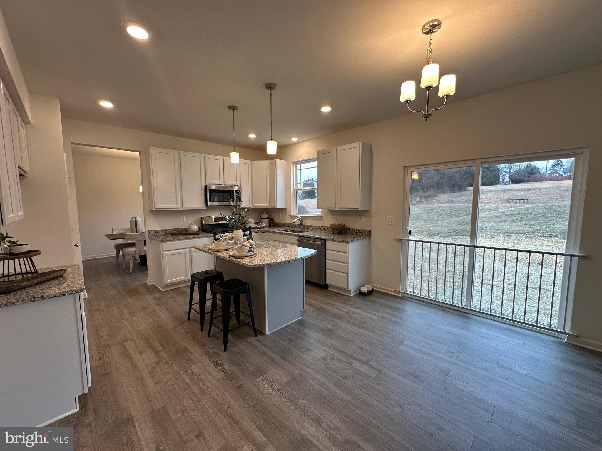 GREYSTONE PRESERVE - Residential