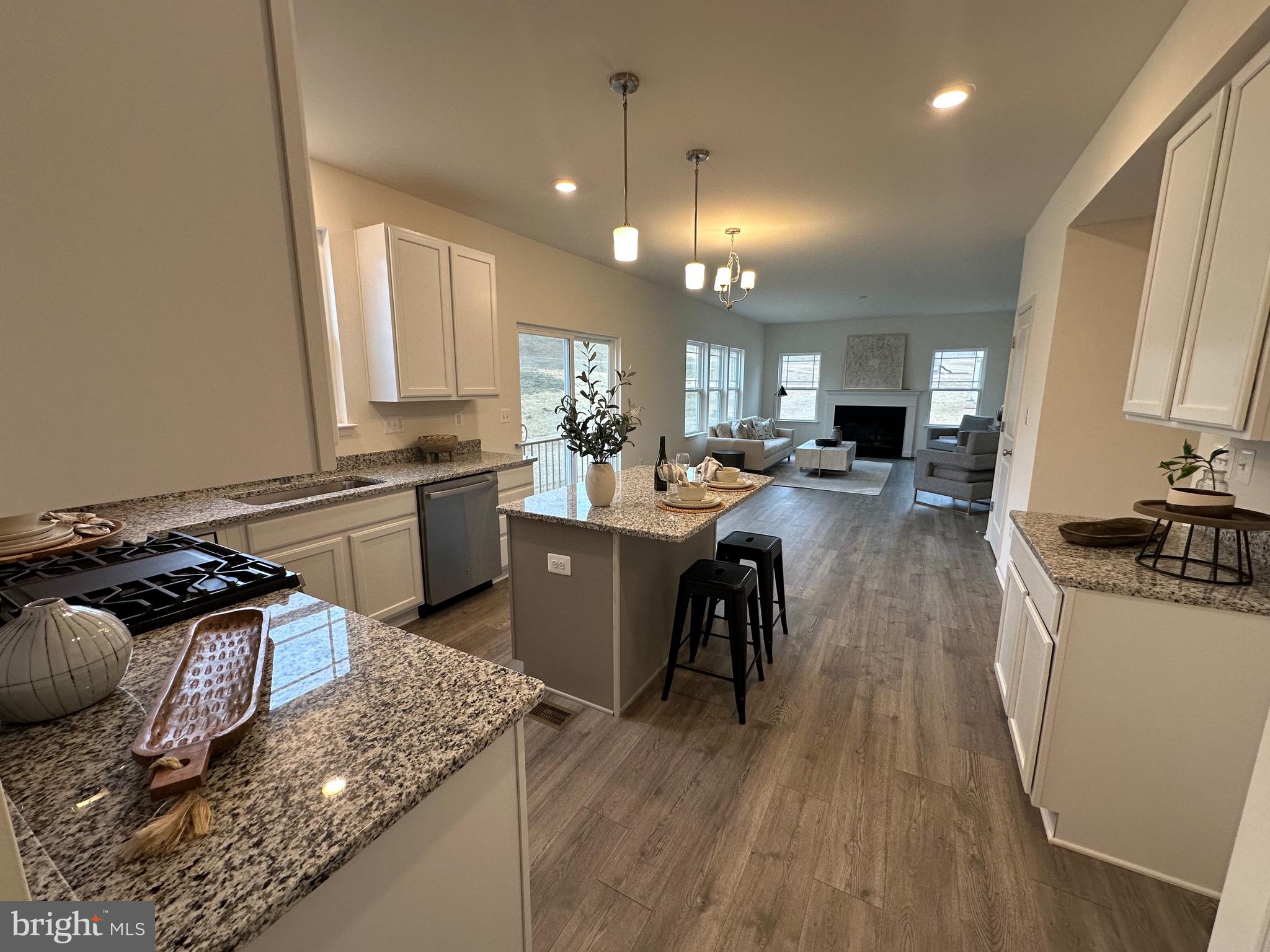 GREYSTONE PRESERVE - Residential