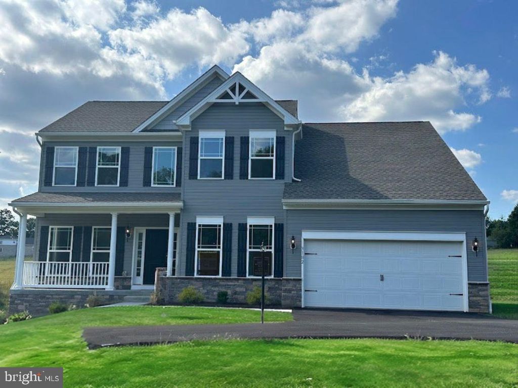 Photo of 3182 Old Dutch Lane, YORK, PA 17402 (MLS # PAYK2084262)