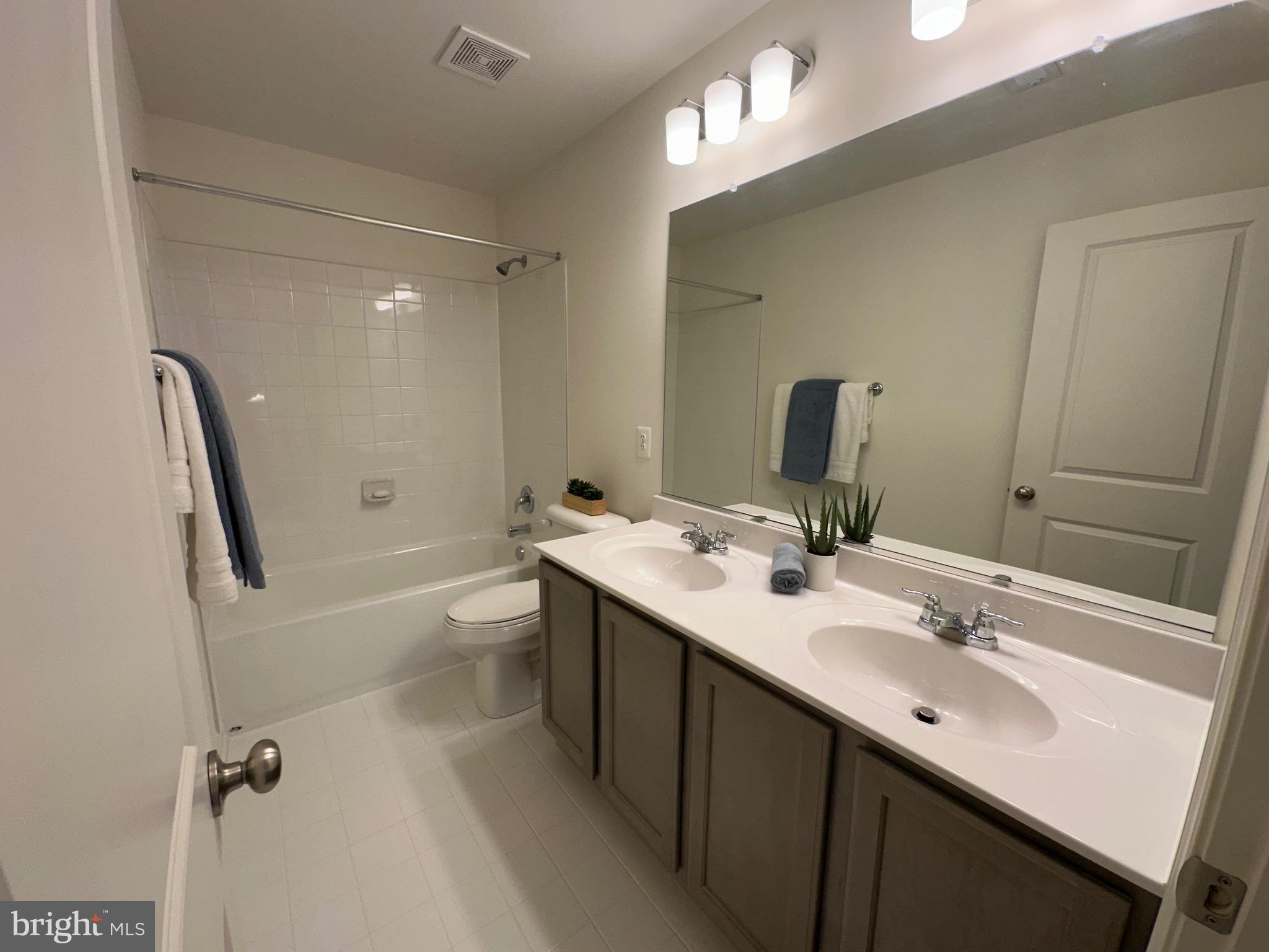 GREYSTONE PRESERVE - Residential