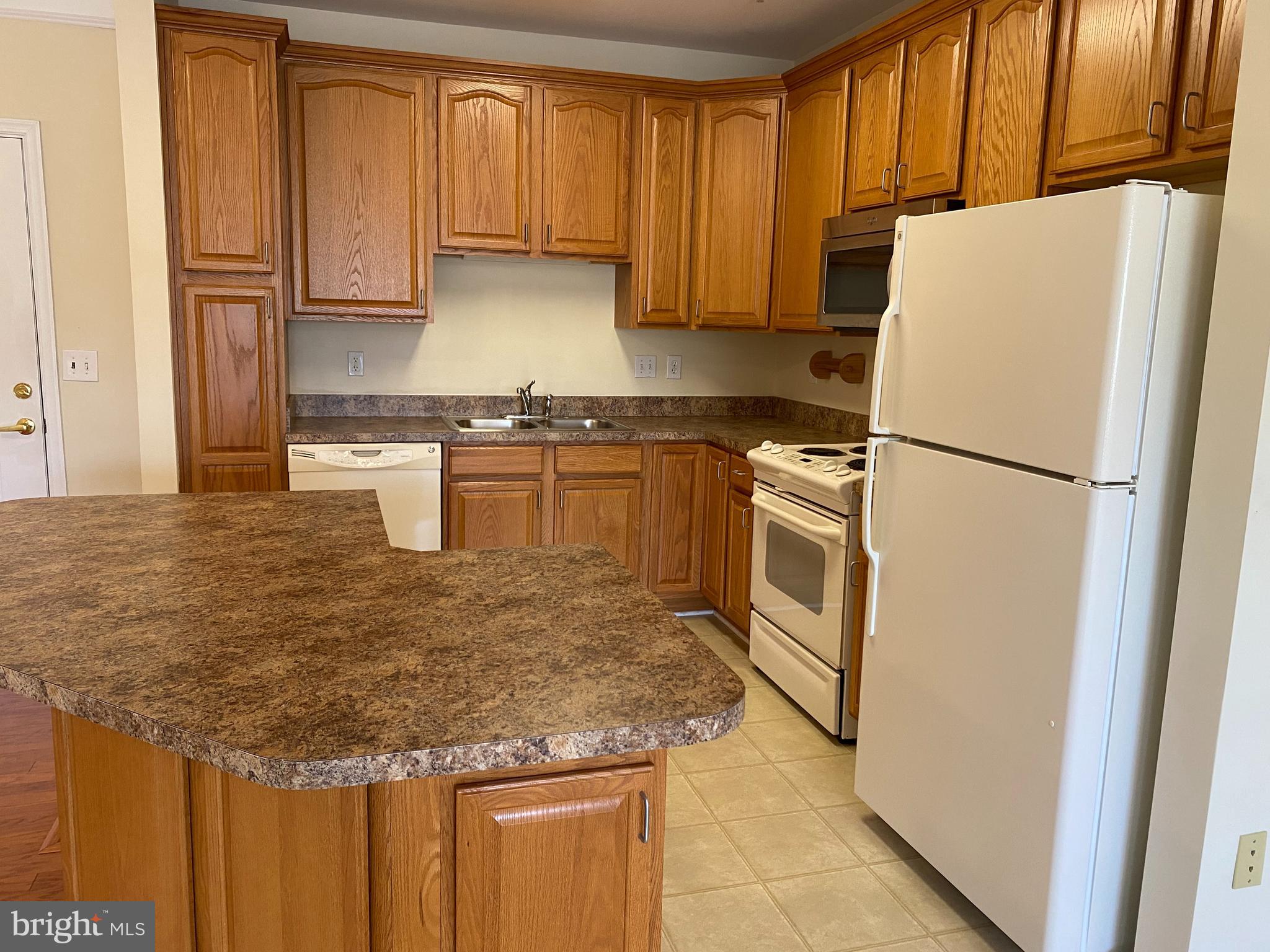 MILL CROSSING - Residential Lease