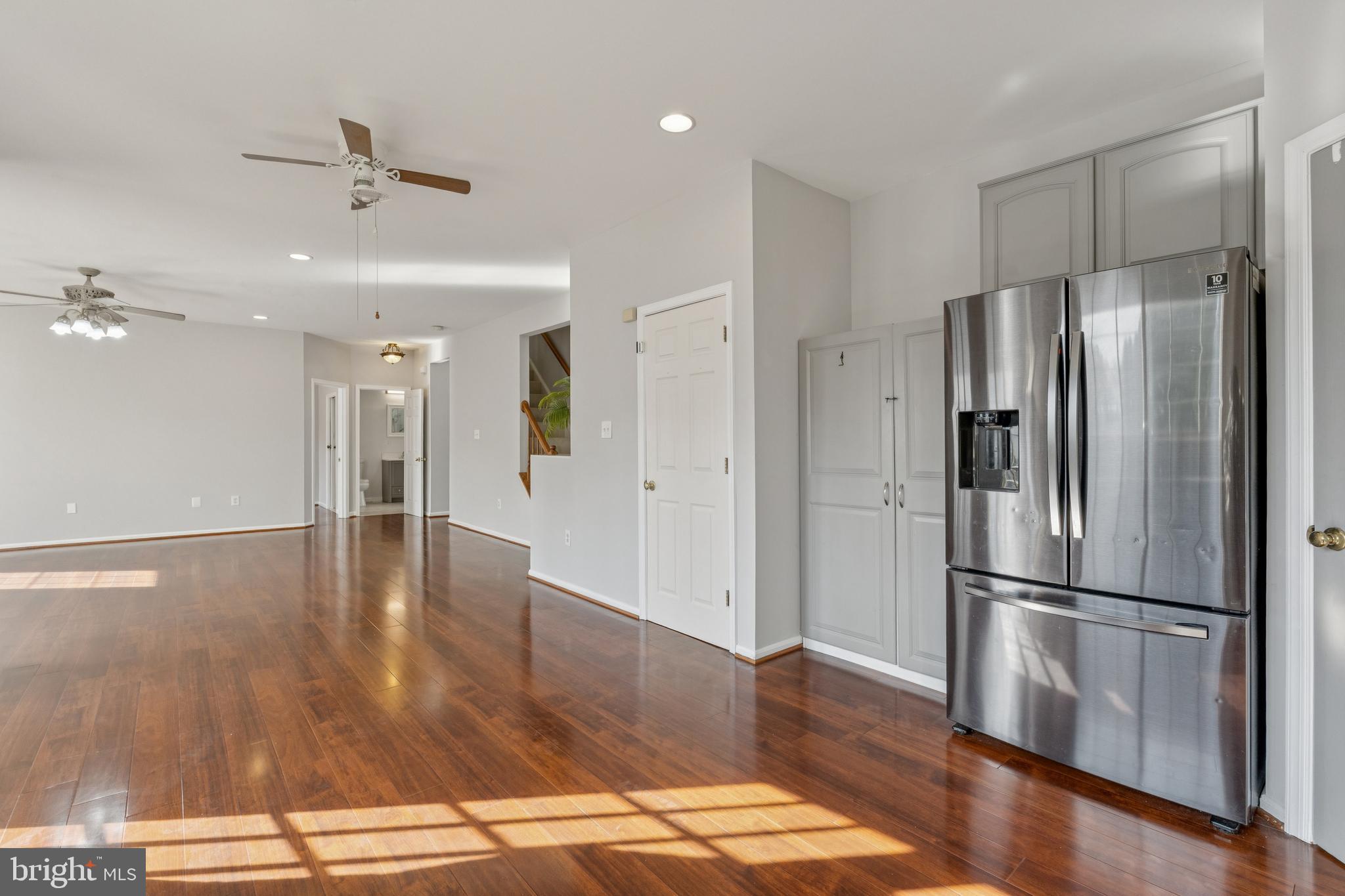 BLOOMS CROSSING - Residential