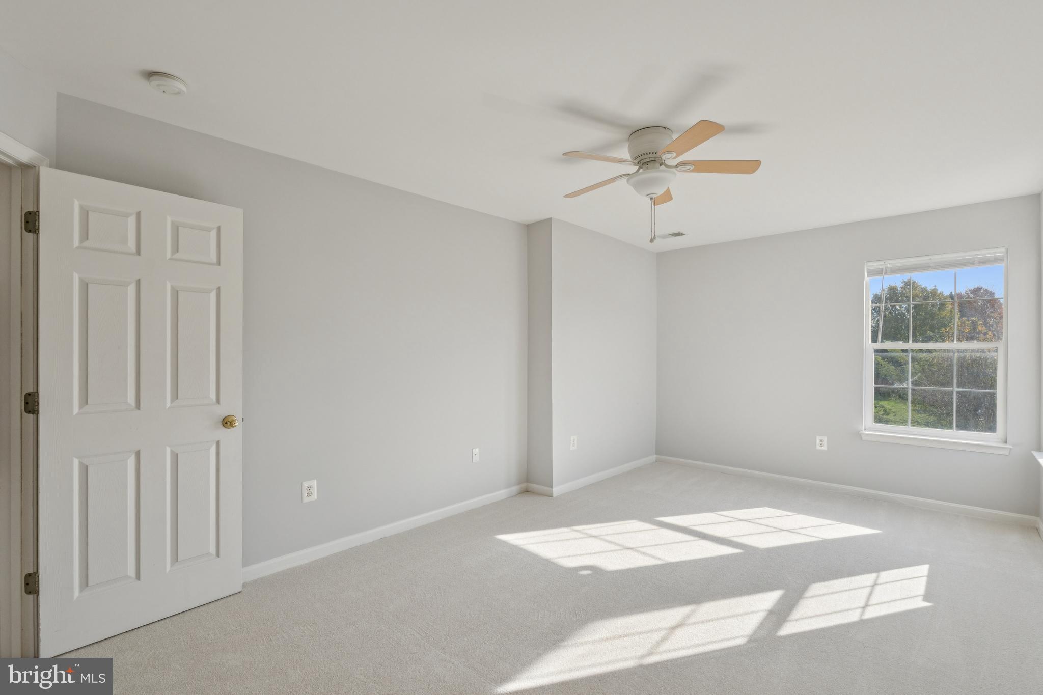 BLOOMS CROSSING - Residential