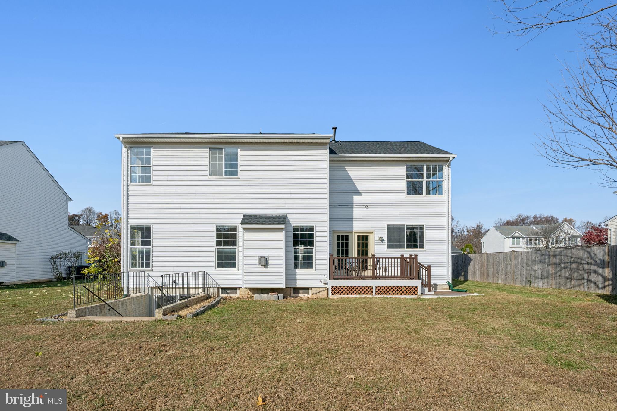 BLOOMS CROSSING - Residential