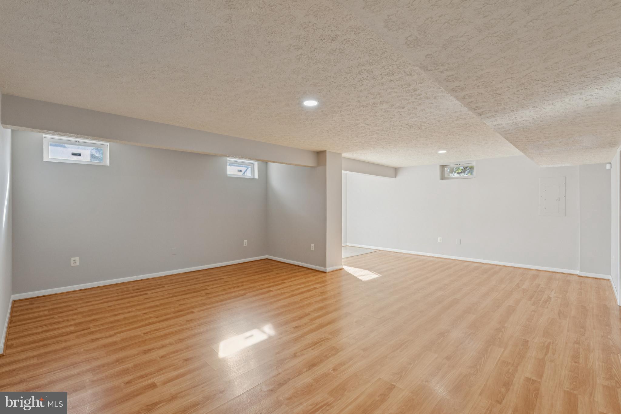 BLOOMS CROSSING - Residential