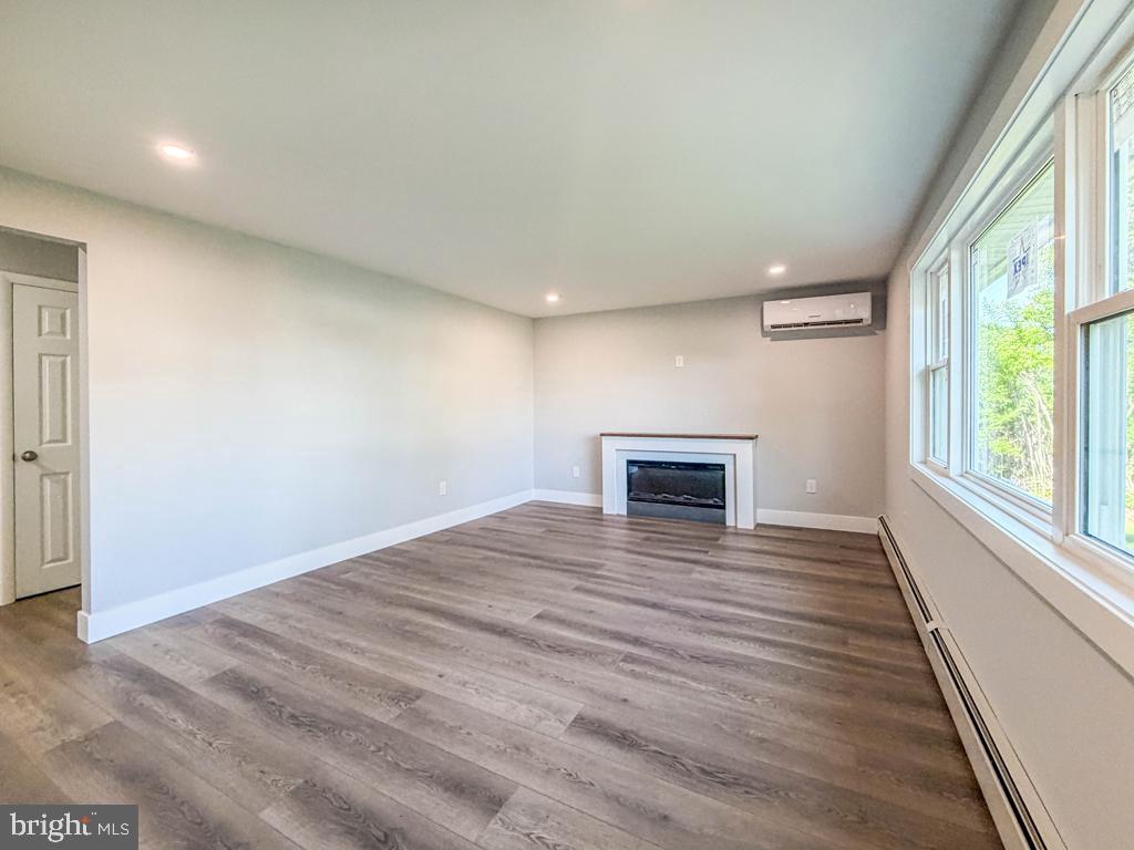 WEST BRISTOL - Residential