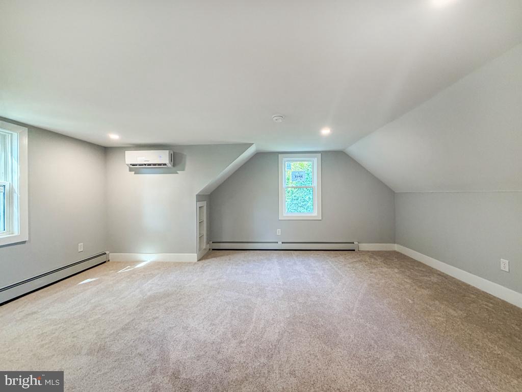 WEST BRISTOL - Residential