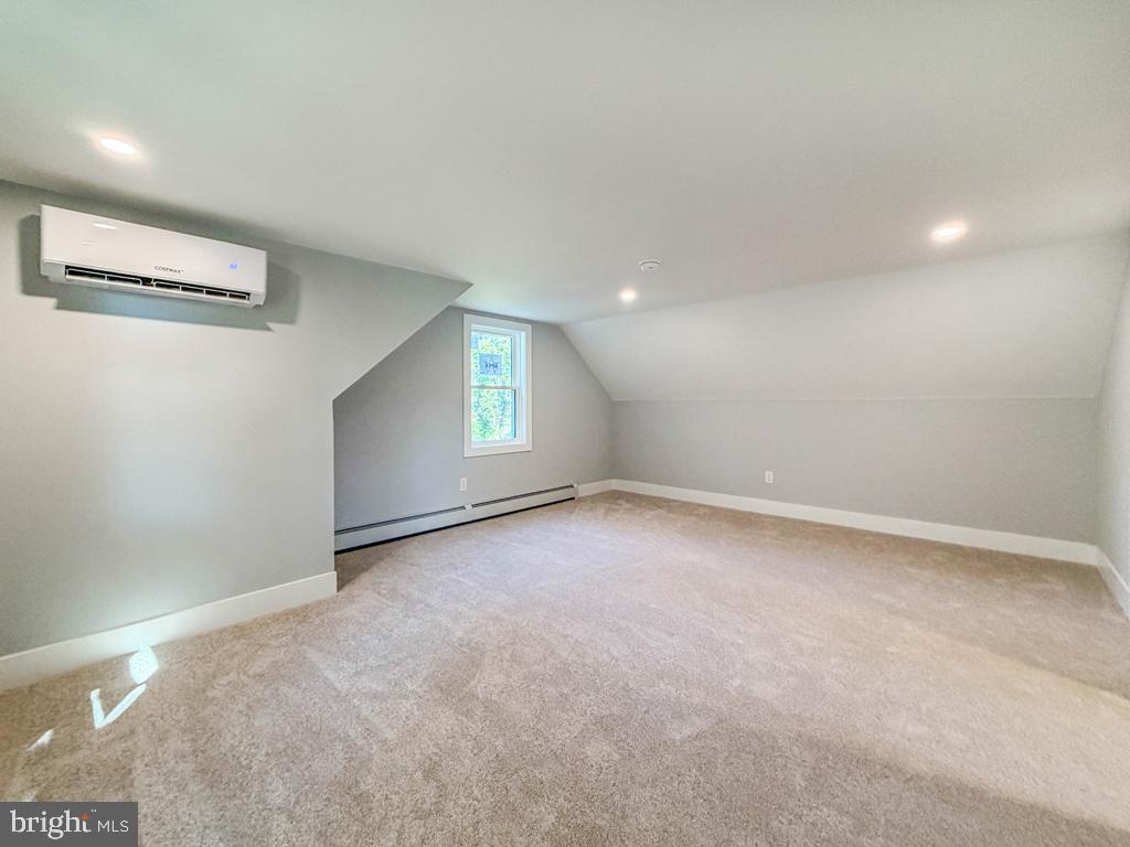 WEST BRISTOL - Residential