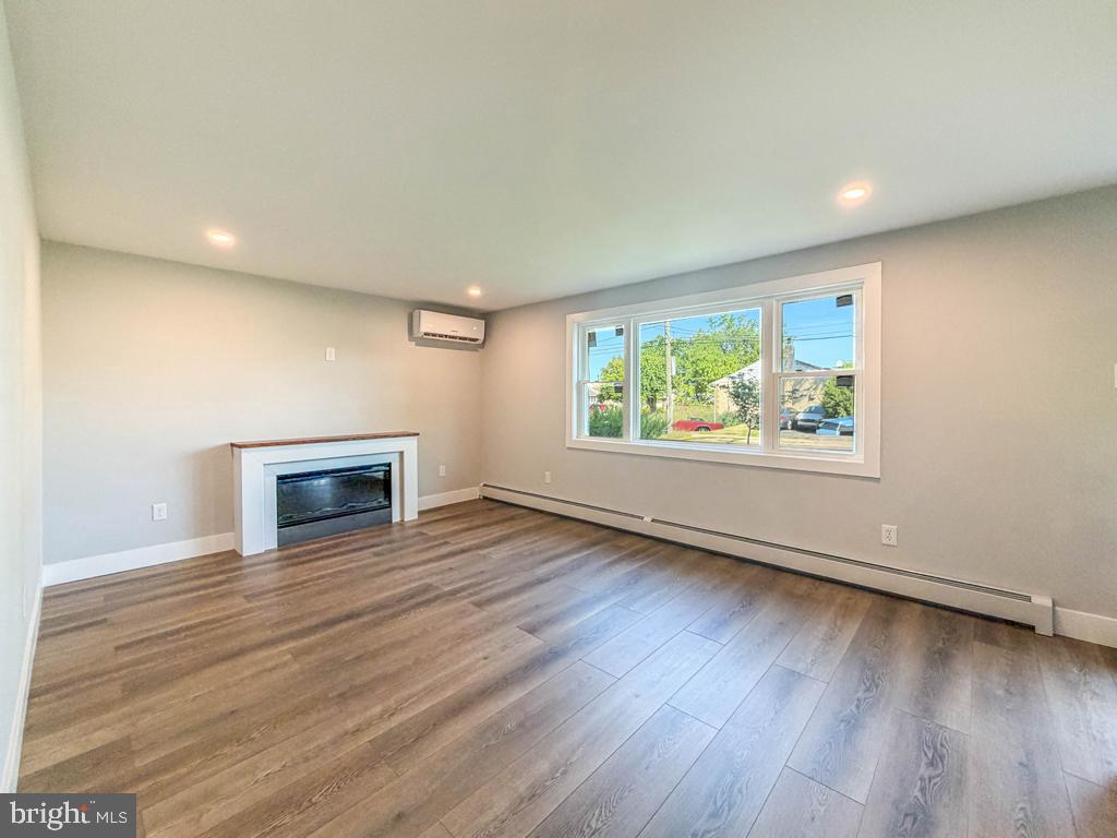 WEST BRISTOL - Residential