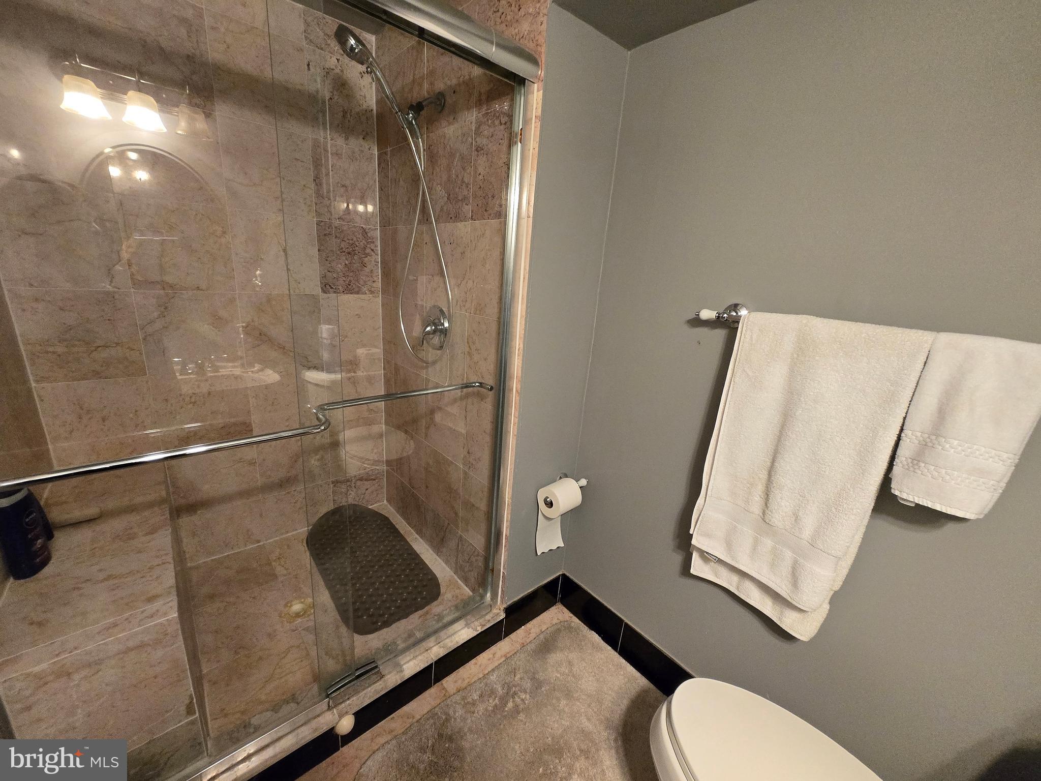 SENECA RIDGE - Residential