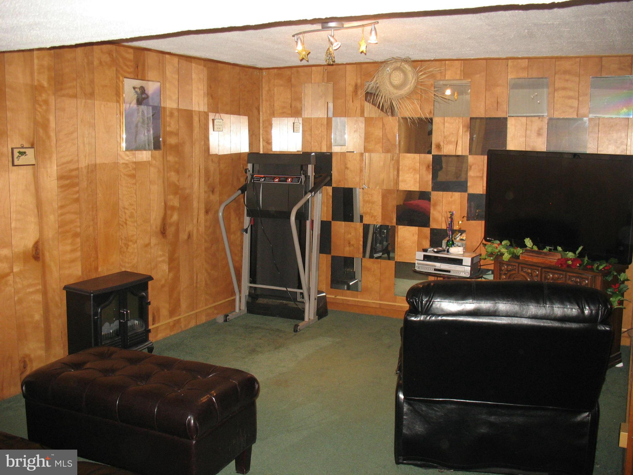 MARLOW HEIGHTS - Residential