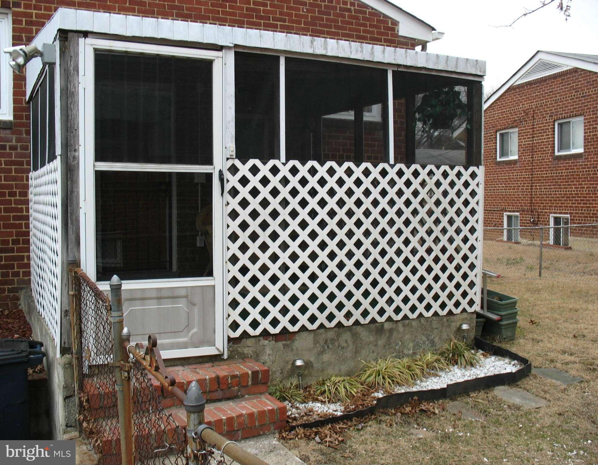 MARLOW HEIGHTS - Residential