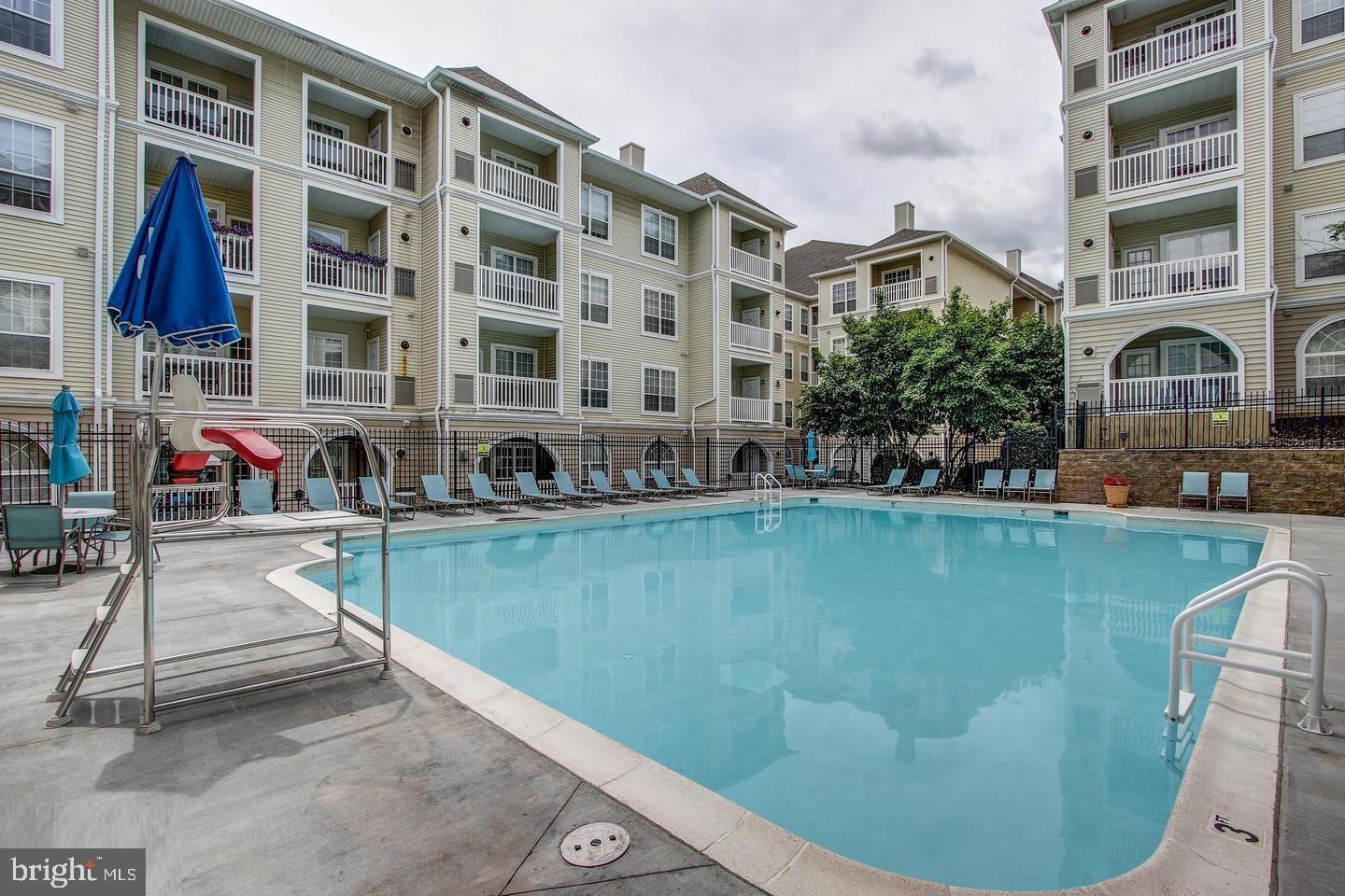 PALAZZO AT PARK CENTER - Residential