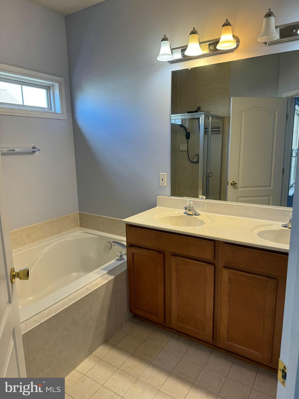 BRAMBLETON - Residential Lease