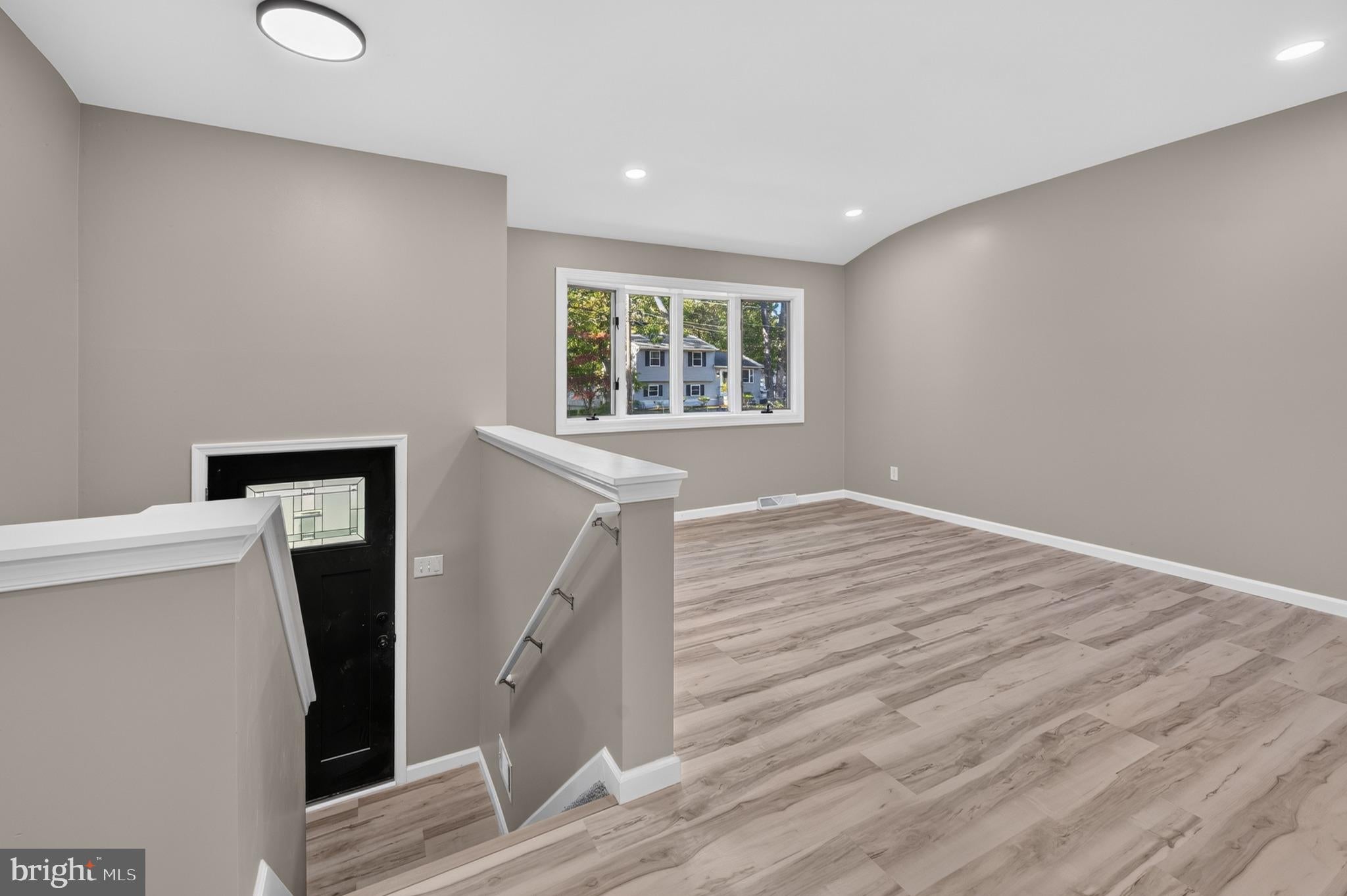415 CALIFORNIA TRAIL