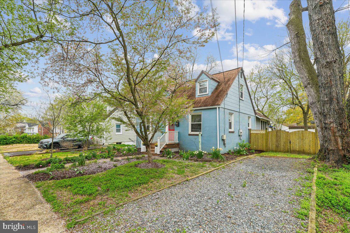 RIVERDALE PARK - Residential