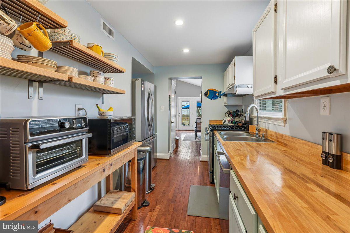 RIVERDALE PARK - Residential