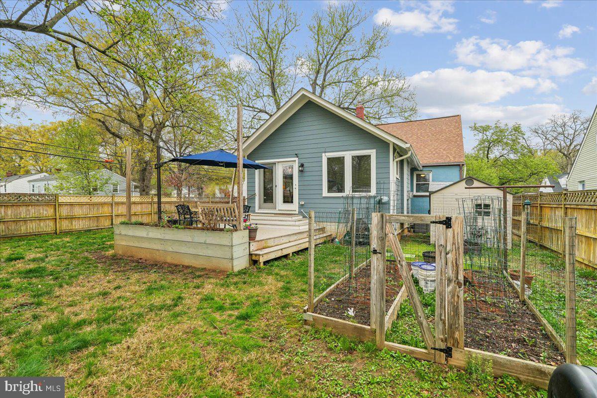 RIVERDALE PARK - Residential